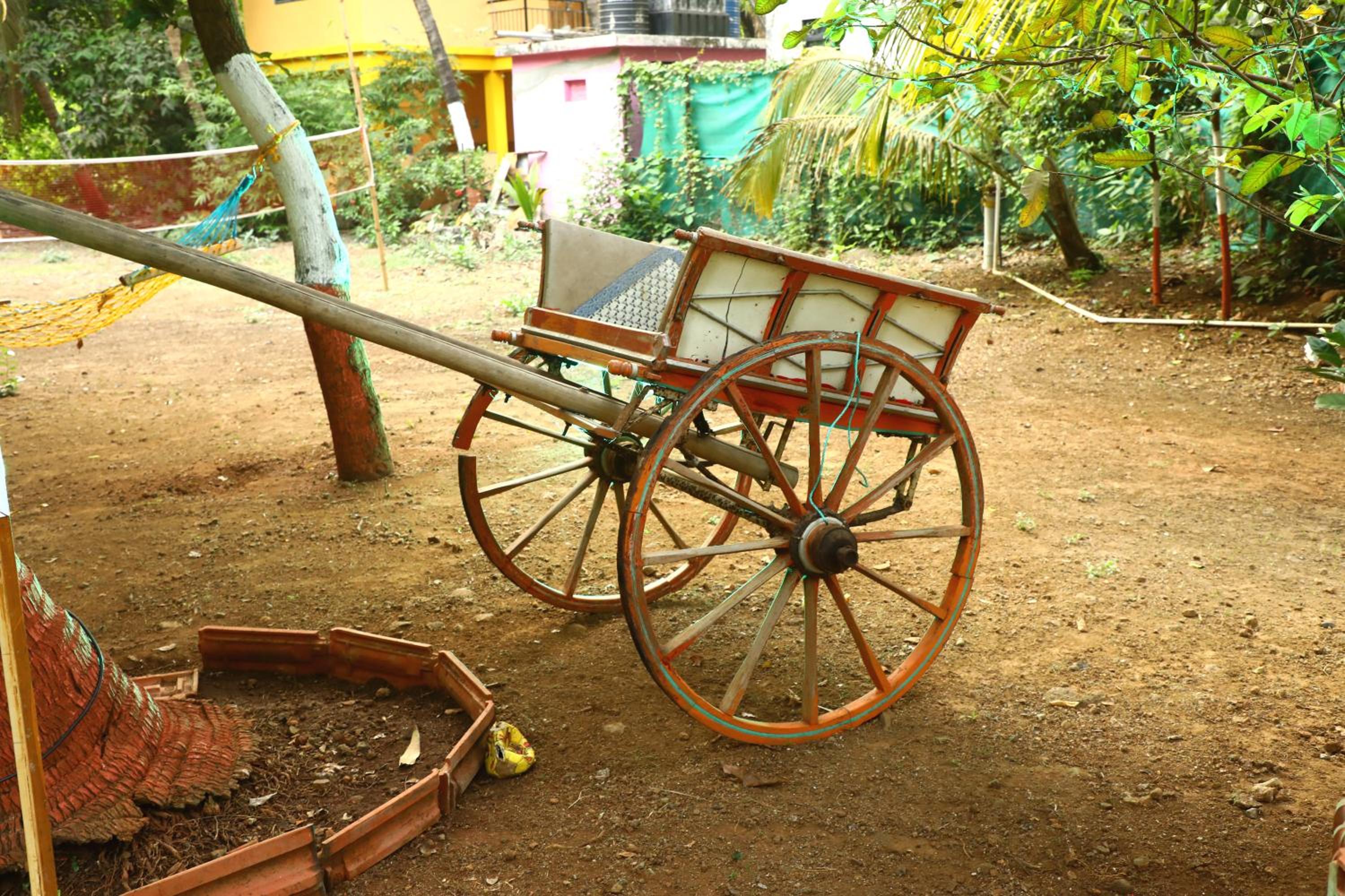 Visava Cottages Kihim Beach