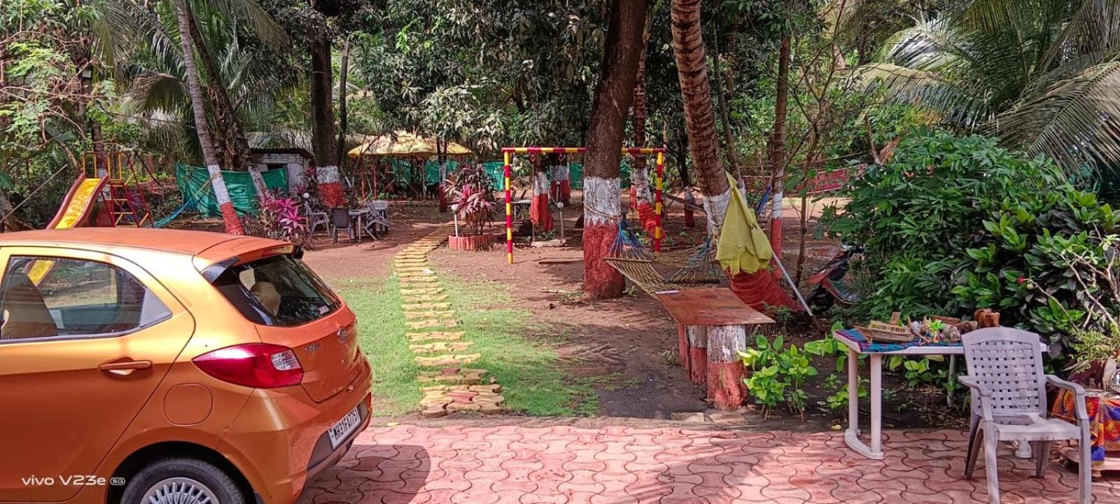 Visava Cottages Kihim Beach