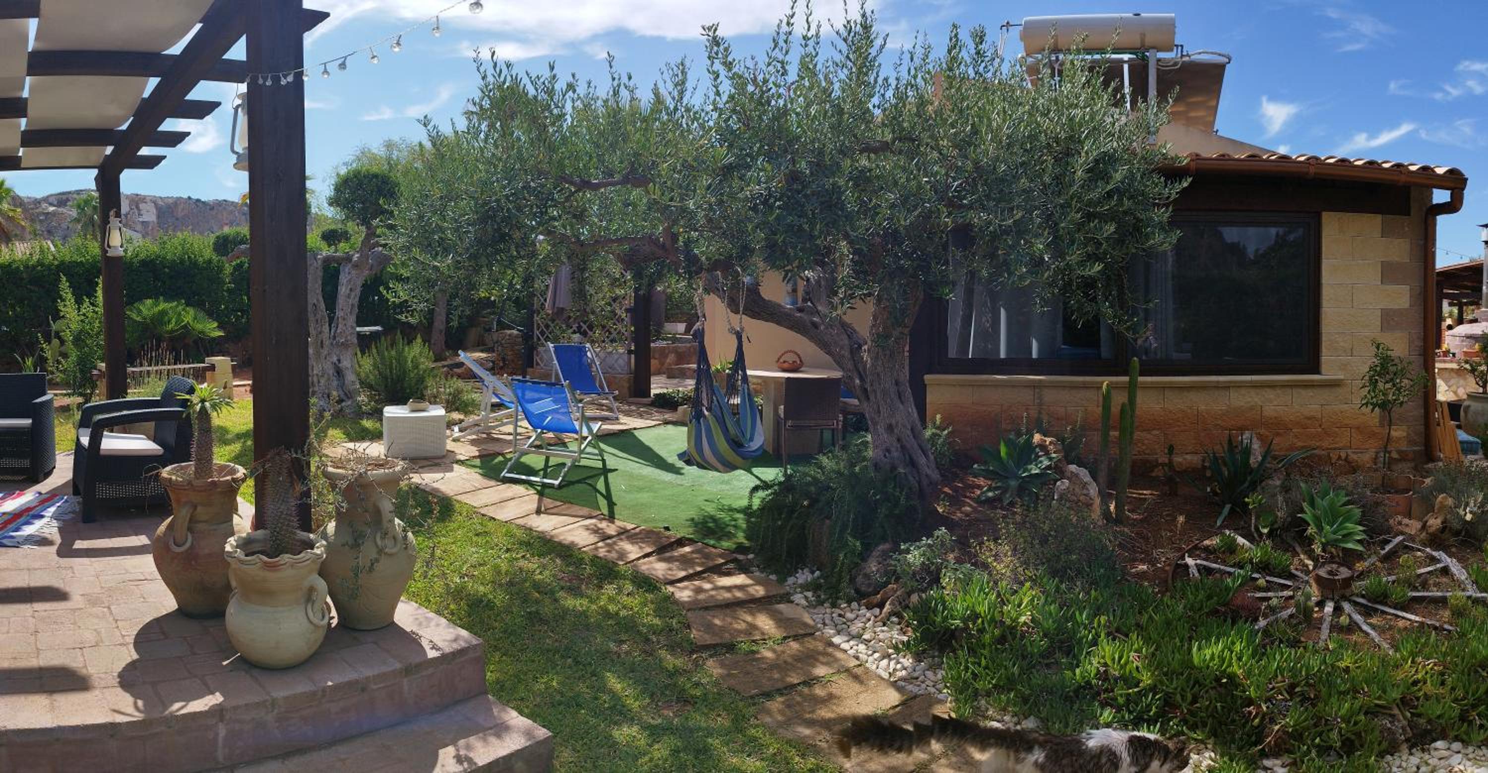 Baia Cofano Home view 5