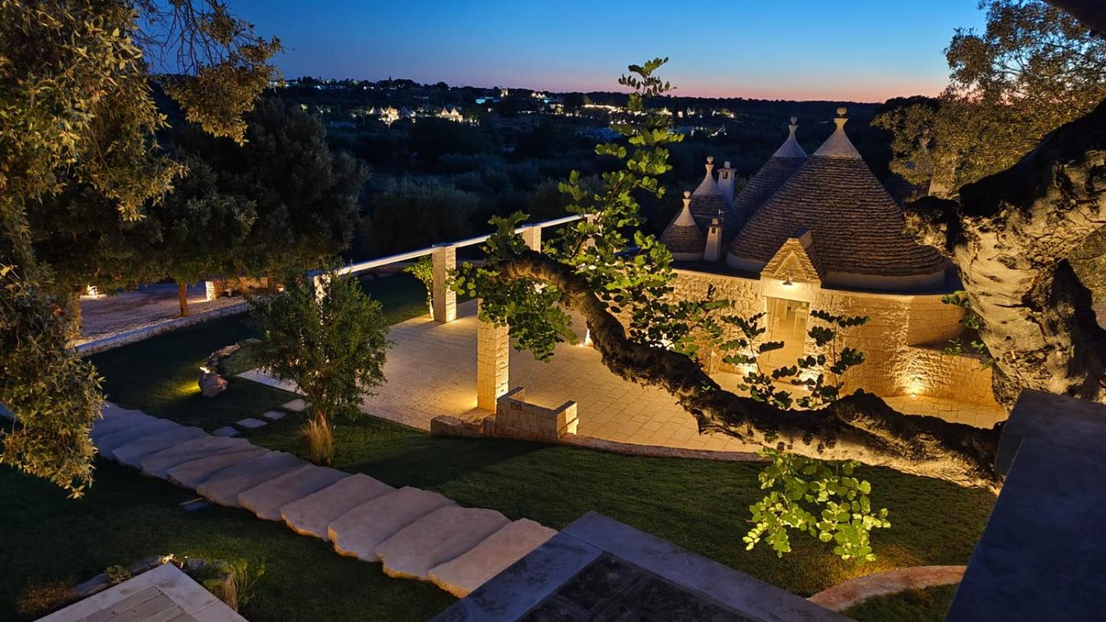 Borgo Petra - with heated pool view 5