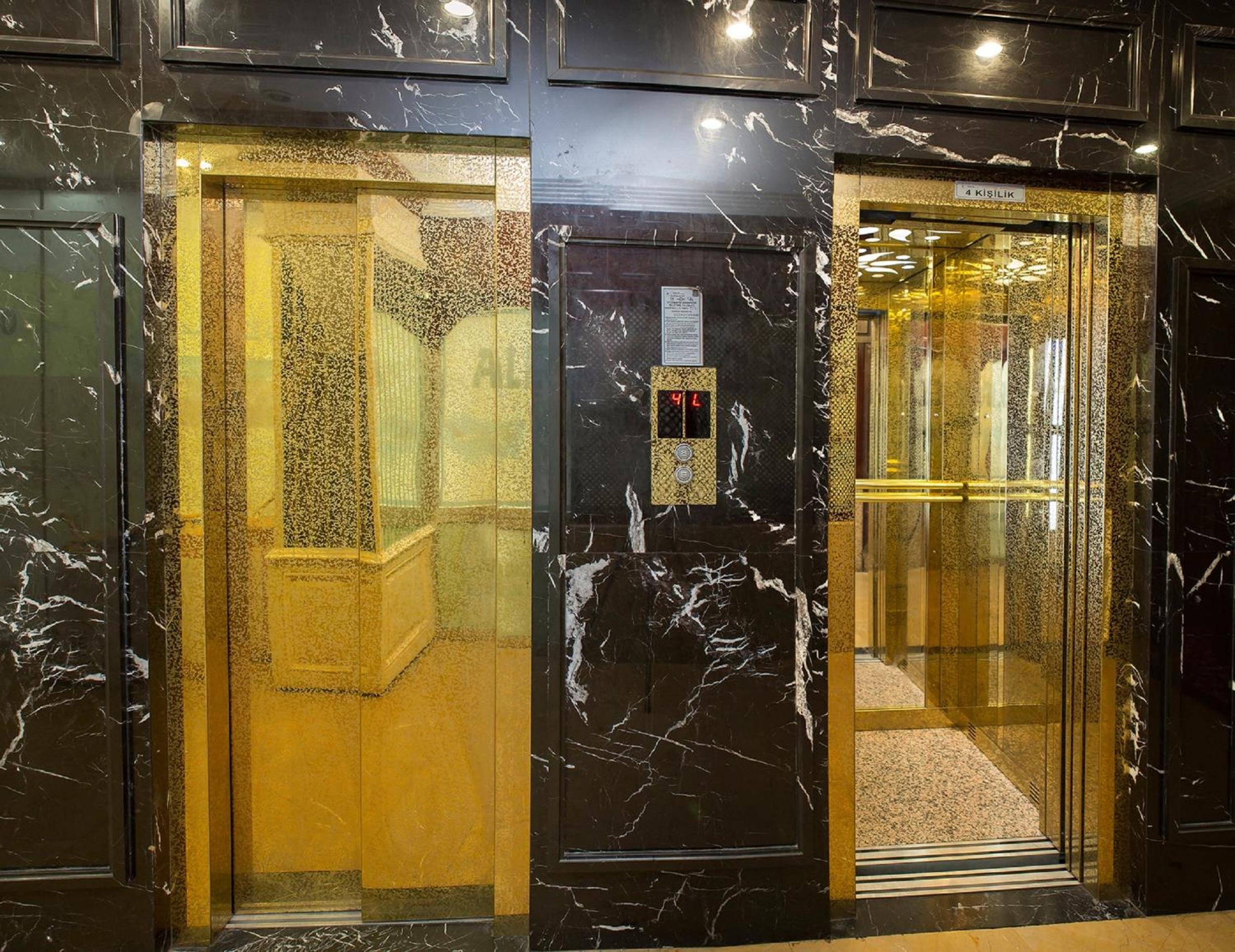 Hotel Buyuk Hamit becomes Buyuk Hamit Otel. - Image 23