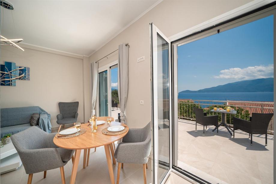 Maritina's Apartments amazing sea view