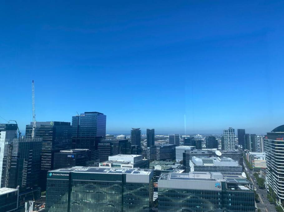 41st Floor! Premier 2B2B SkyStay@Southern Cross