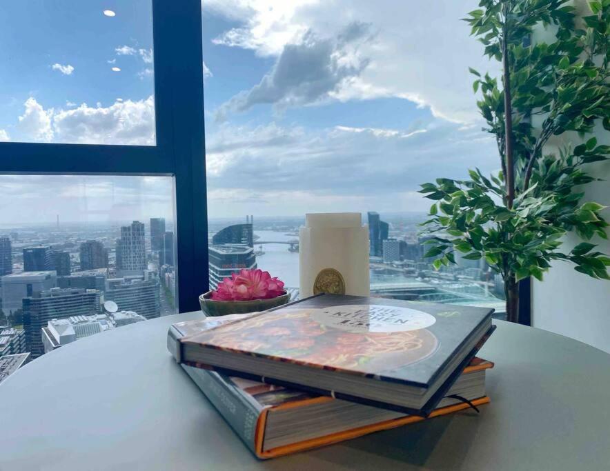 41st Floor! Premier 2B2B SkyStay@Southern Cross
