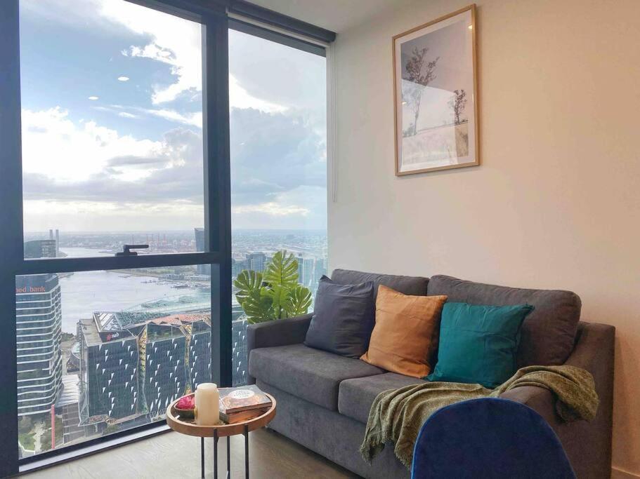 41st Floor! Premier 2B2B SkyStay@Southern Cross