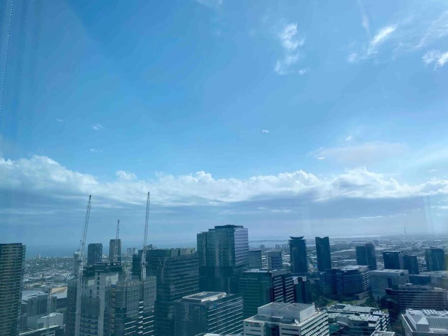 41st Floor! Premier 2B2B SkyStay@Southern Cross