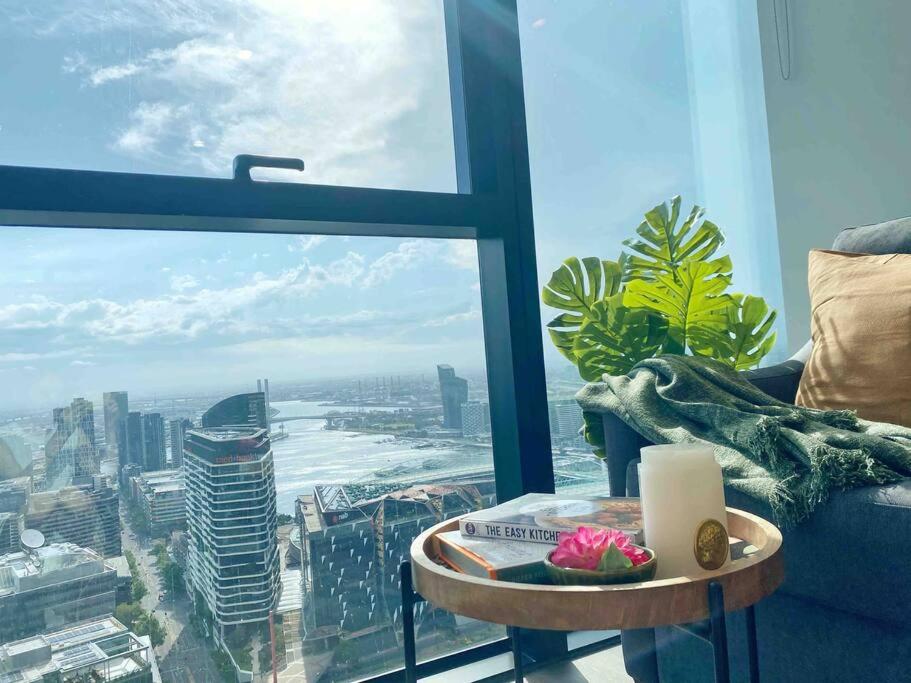 41st Floor! Premier 2B2B SkyStay@Southern Cross