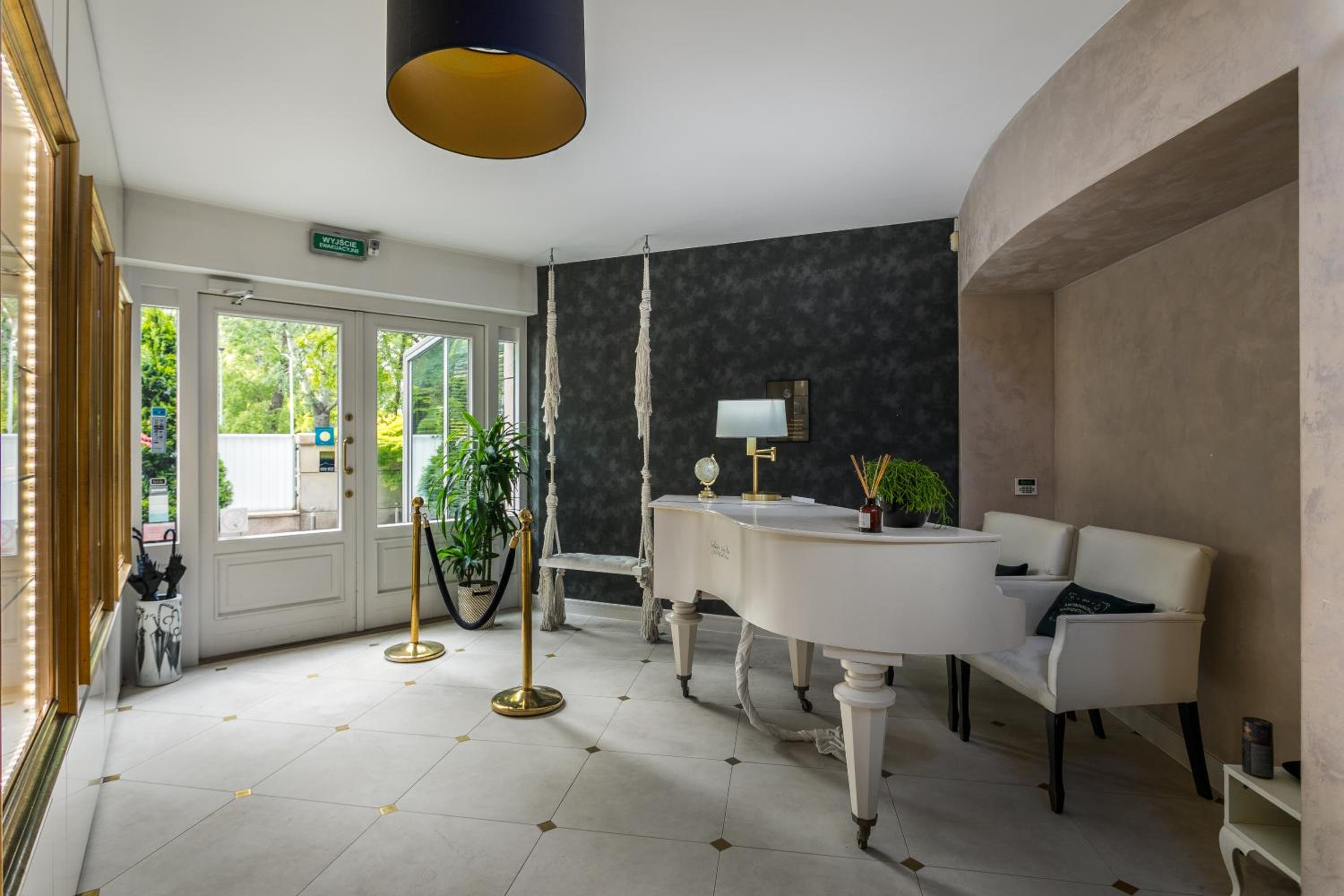 A11 Apartments & SPA Dermique
