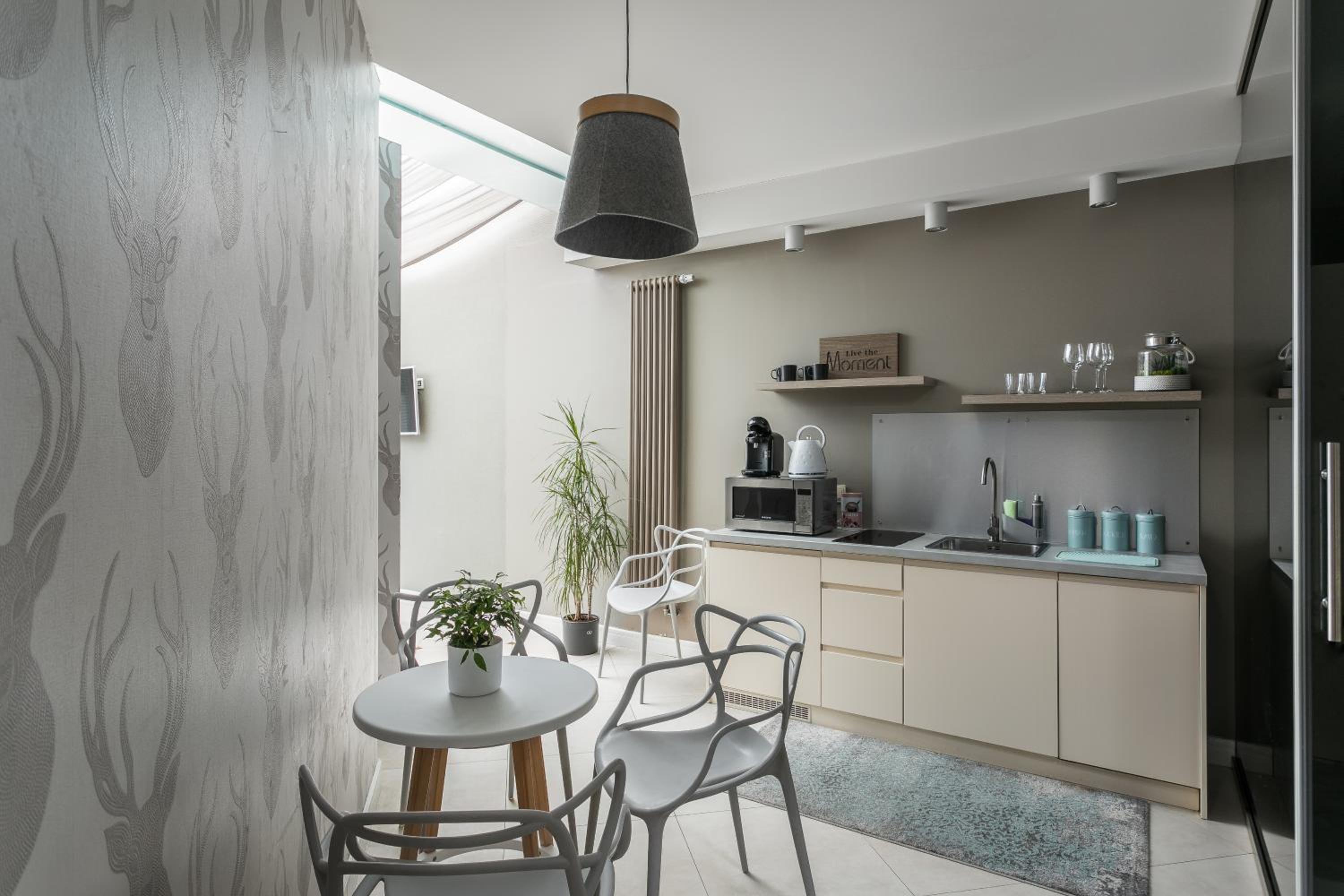 A11 Apartments & SPA Dermique