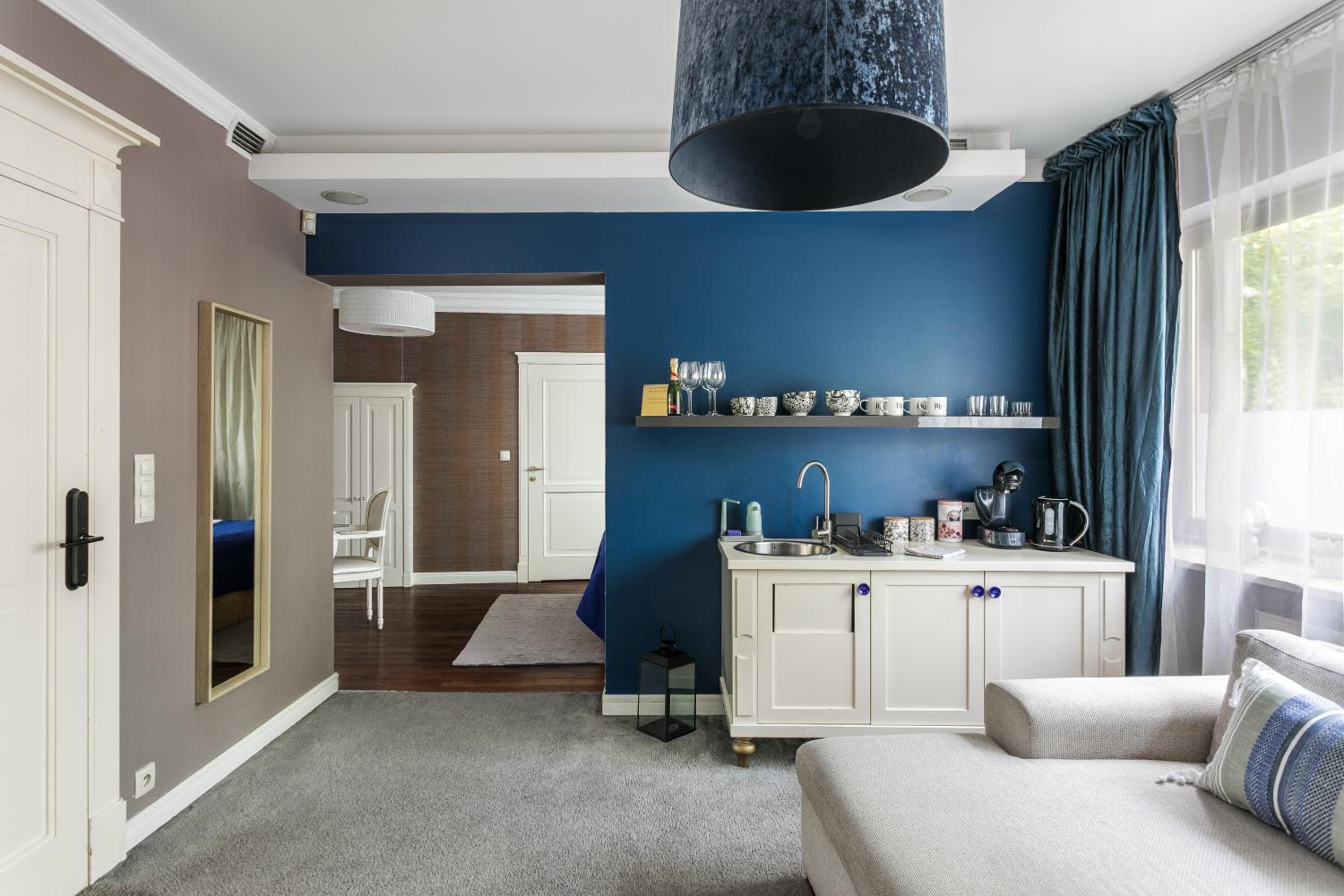 A11 Apartments & SPA Dermique