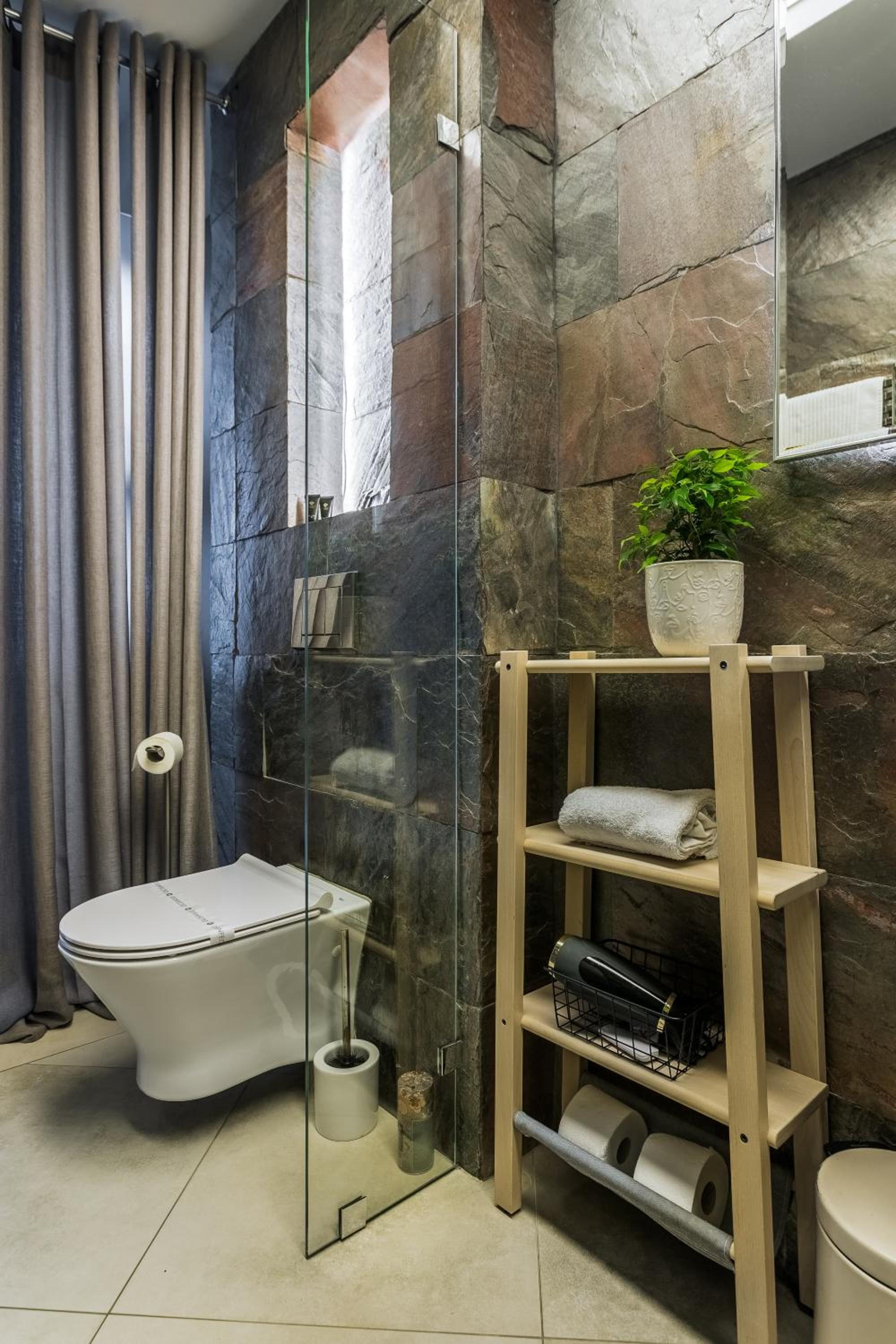 A11 Apartments & SPA Dermique