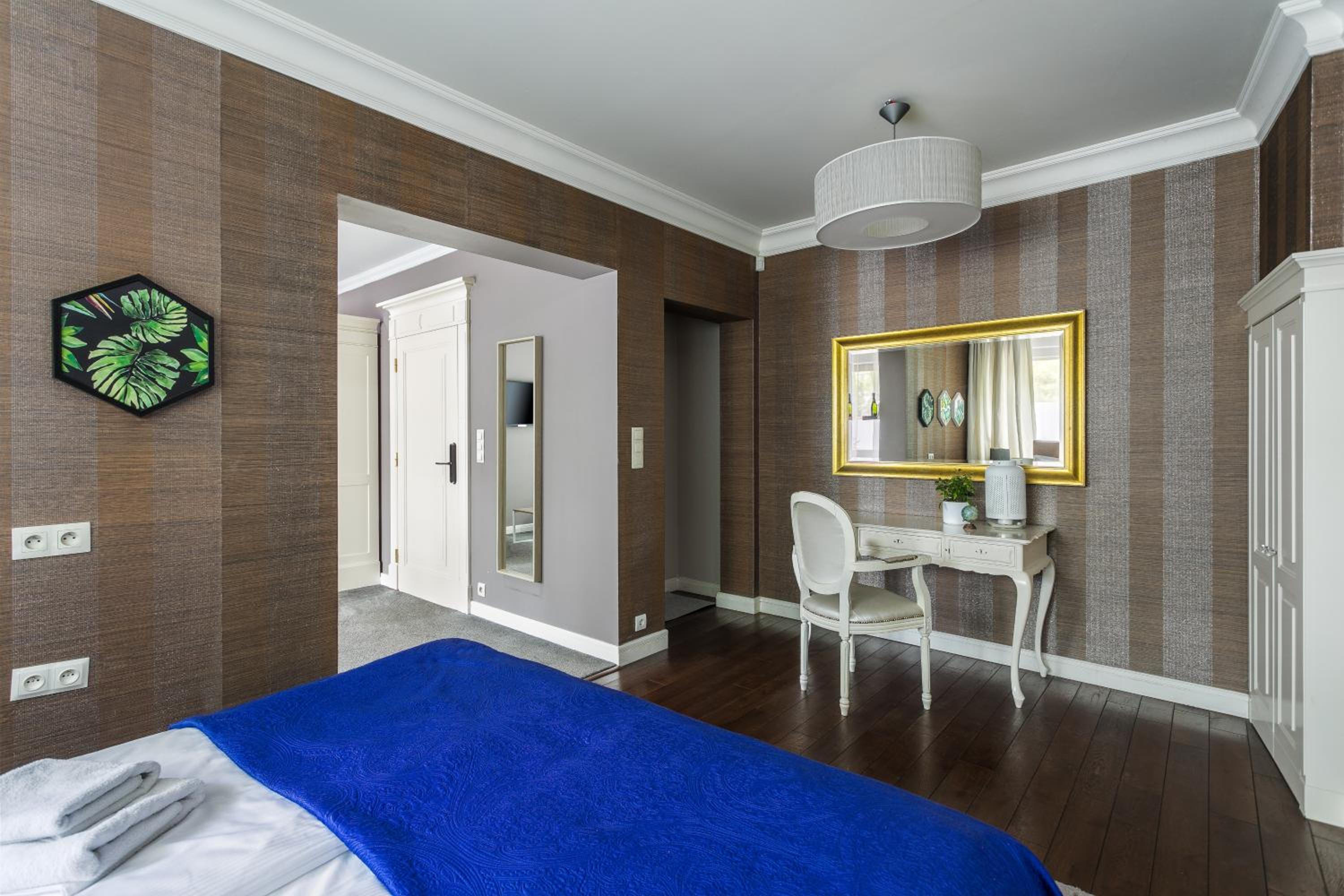 A11 Apartments & SPA Dermique