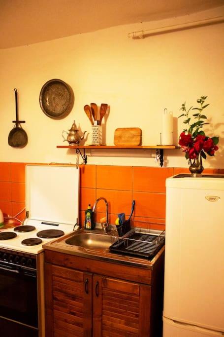 Caravansaray (old house)