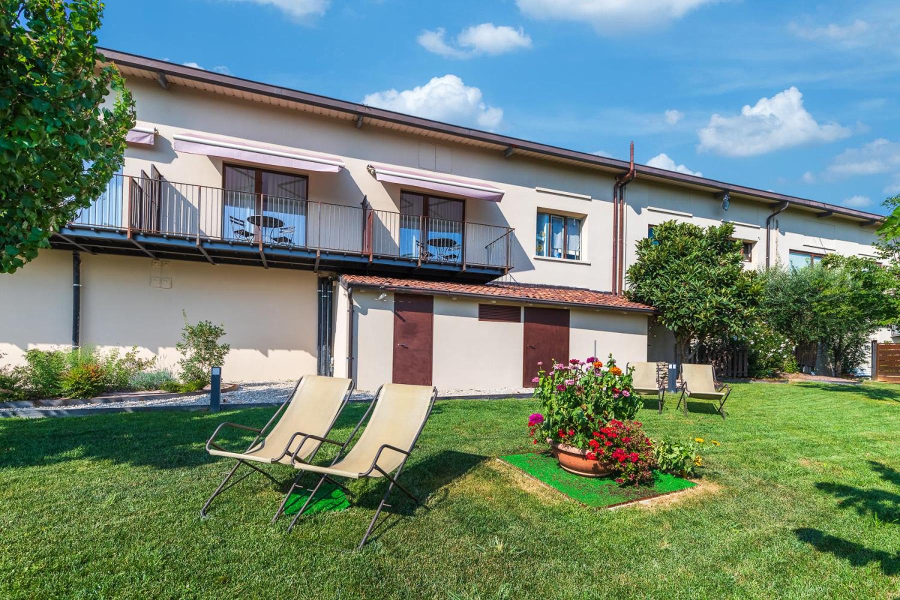 Il Cortile Suites