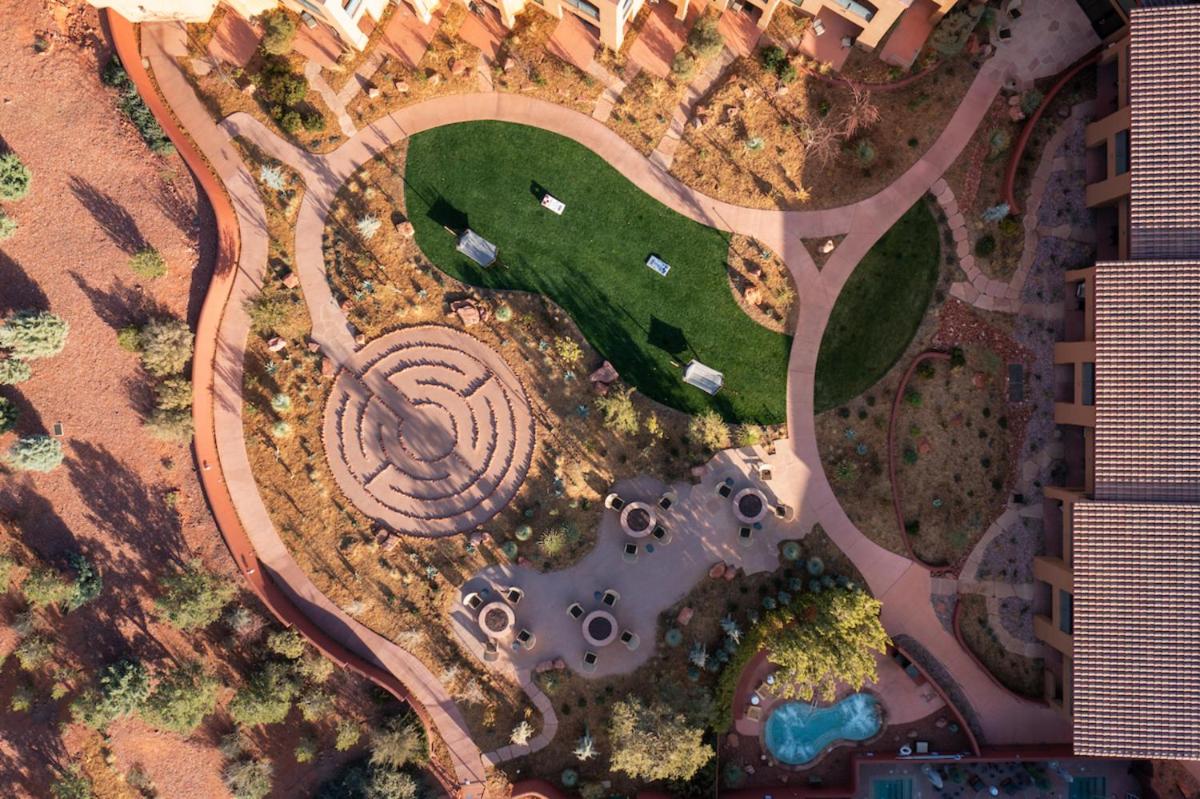 children's play area