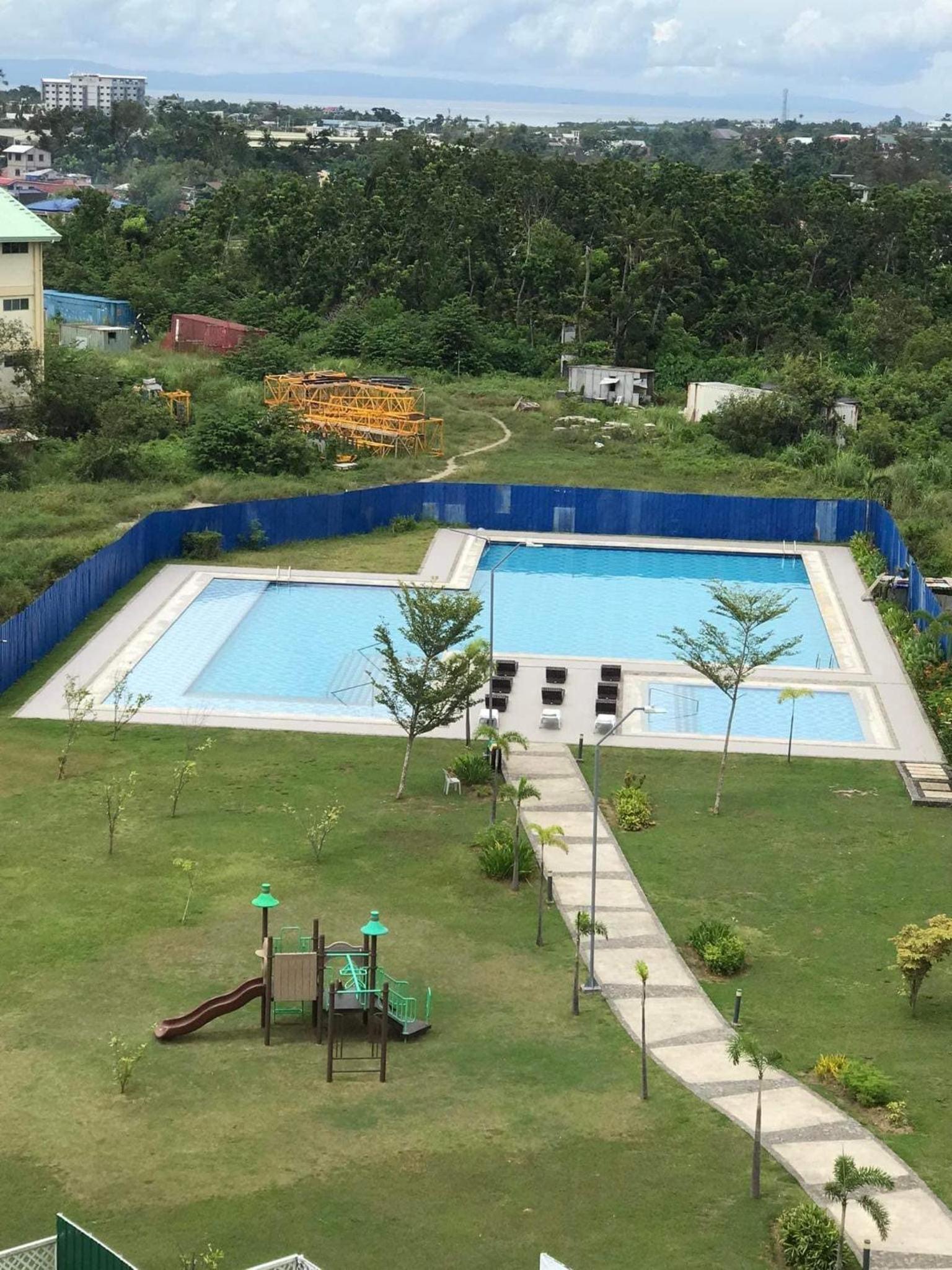 1BR Condo fully furnished in Lapu Lapu, Cebu, near the airport ! view 5