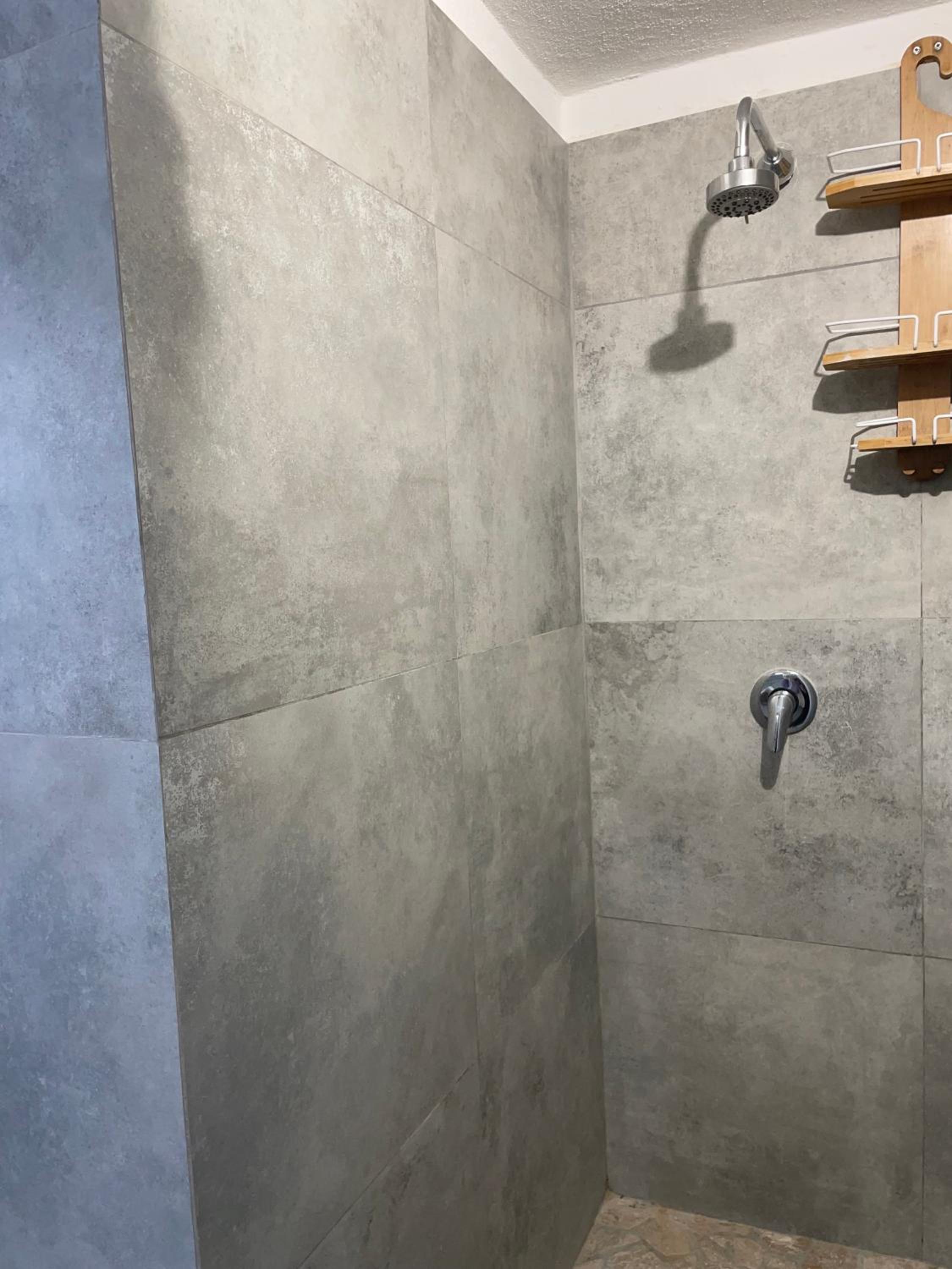 LA SCALINATA en Portoferraio — bathroom