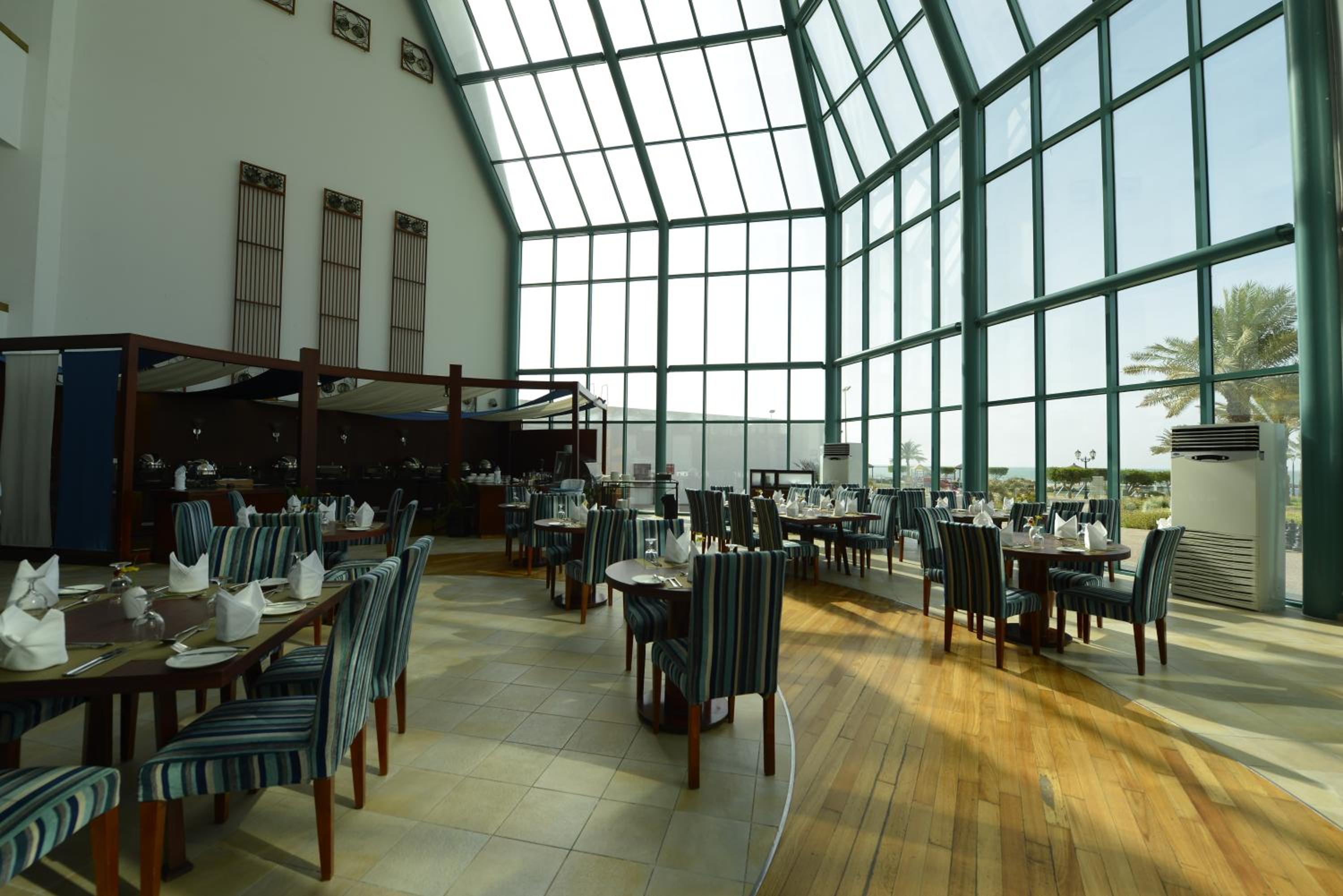 Hotel Mirfa Hotel - Image 1