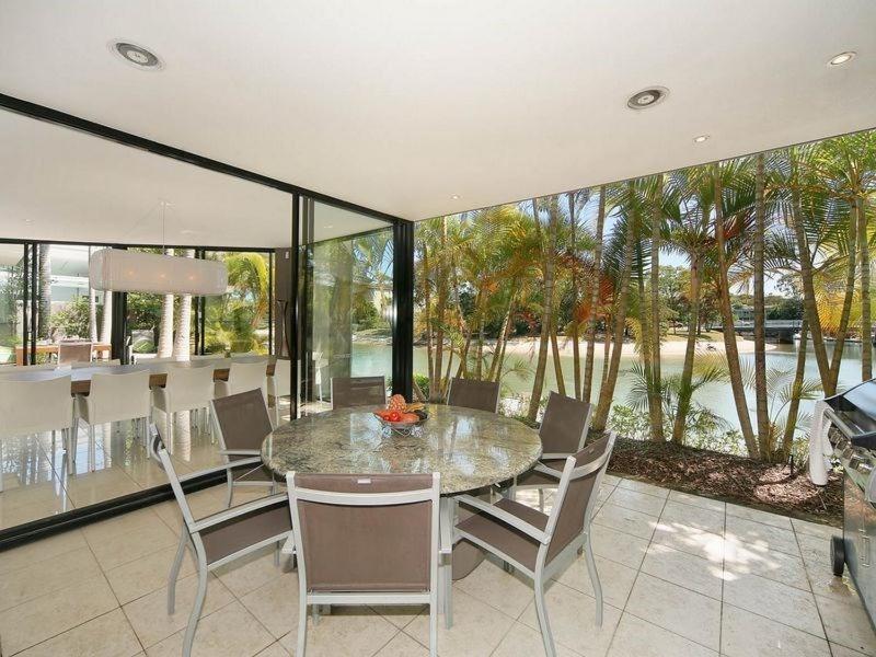 Luxury Retreat with Private Beach & Jetty