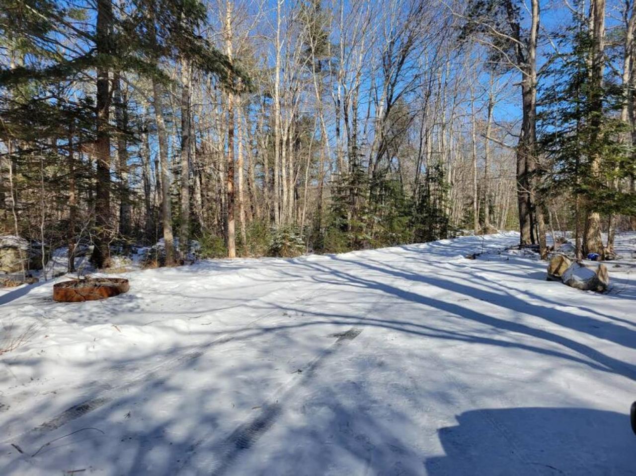 The Old Kettle Cabin with Hot Tub