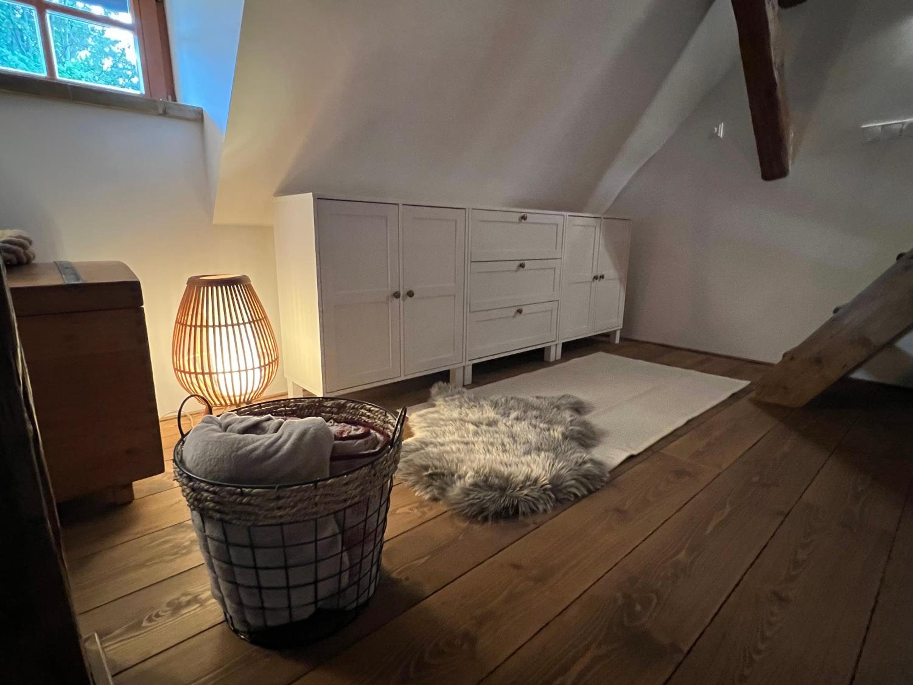Little Cottage No.100