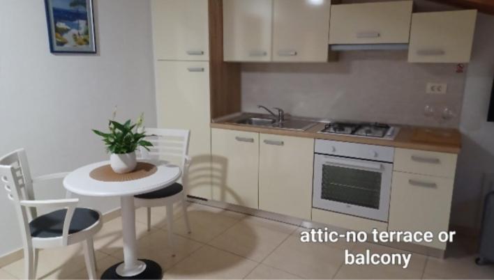 Apartmani Amra view 3