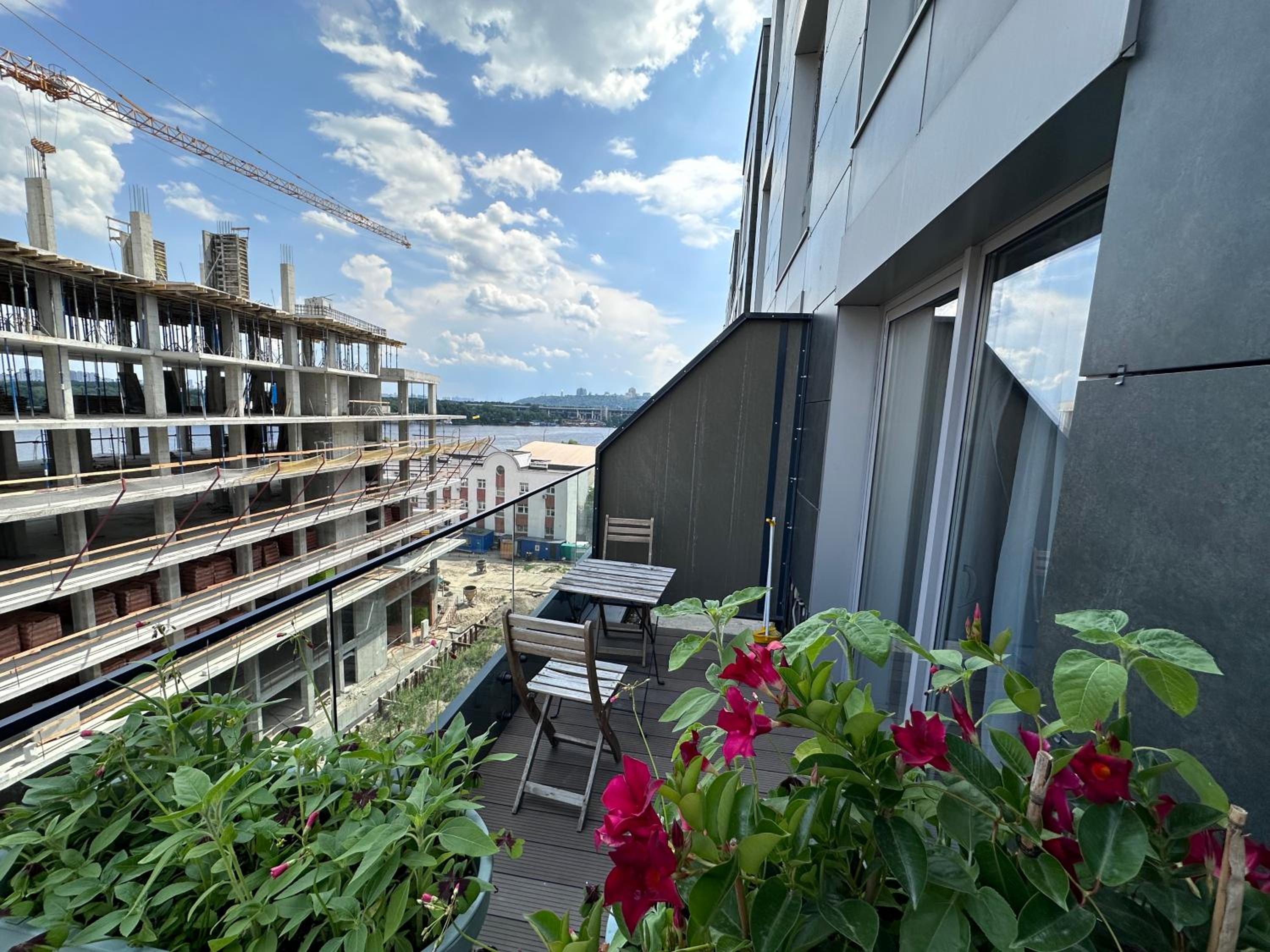 Rybalsky Studio apartment Dnipro view view 5