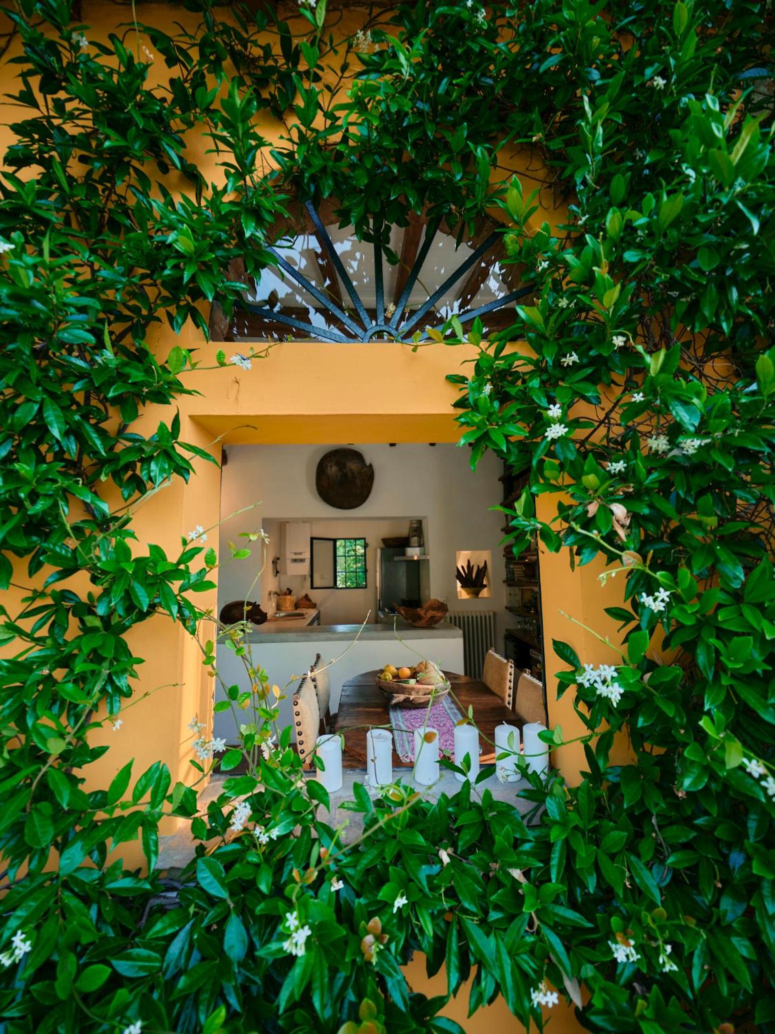 Charming cottage only for you, a hidden gem 10mn walk to historic center, stunning view