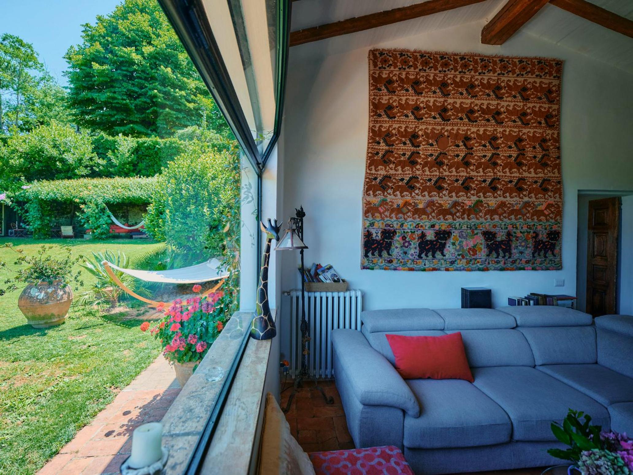 Charming cottage only for you, a hidden gem 10mn walk to historic center, stunning view