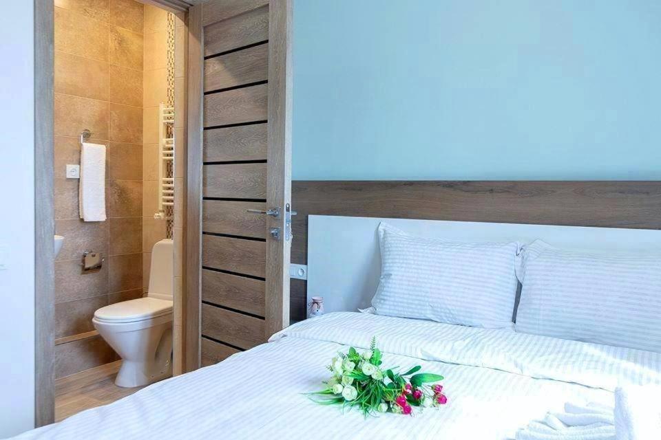 Stylish 2Bedroom + 2 Batroom Apartment , Amazing Location, City Center, by Opera