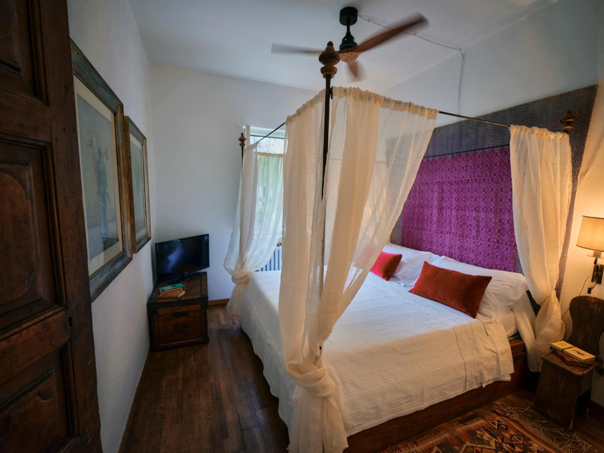 Charming cottage only for you, a hidden gem 10mn walk to historic center, stunning view