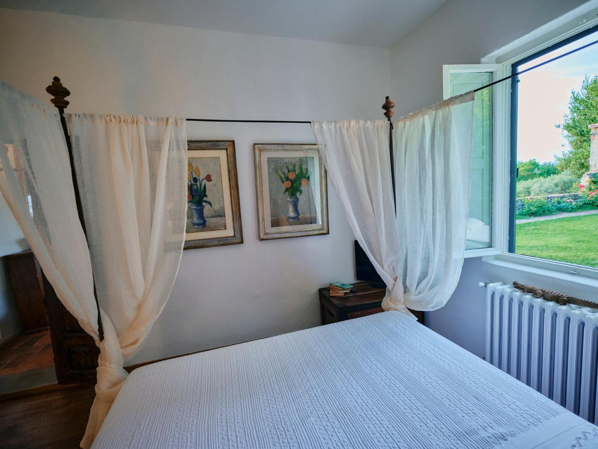 Charming cottage only for you, a hidden gem 10mn walk to historic center, stunning view