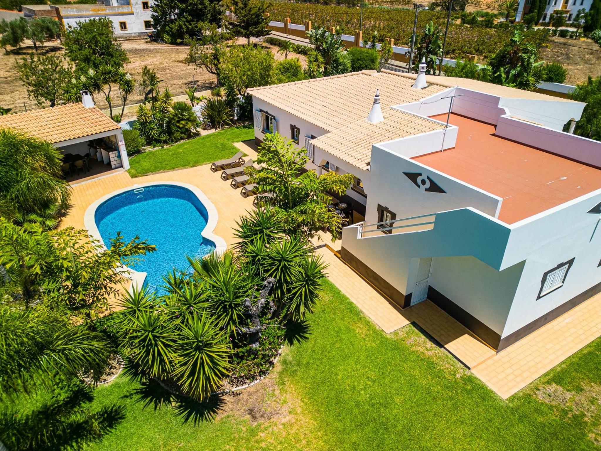 Villa Amendoeira - 3 bedroom view 3