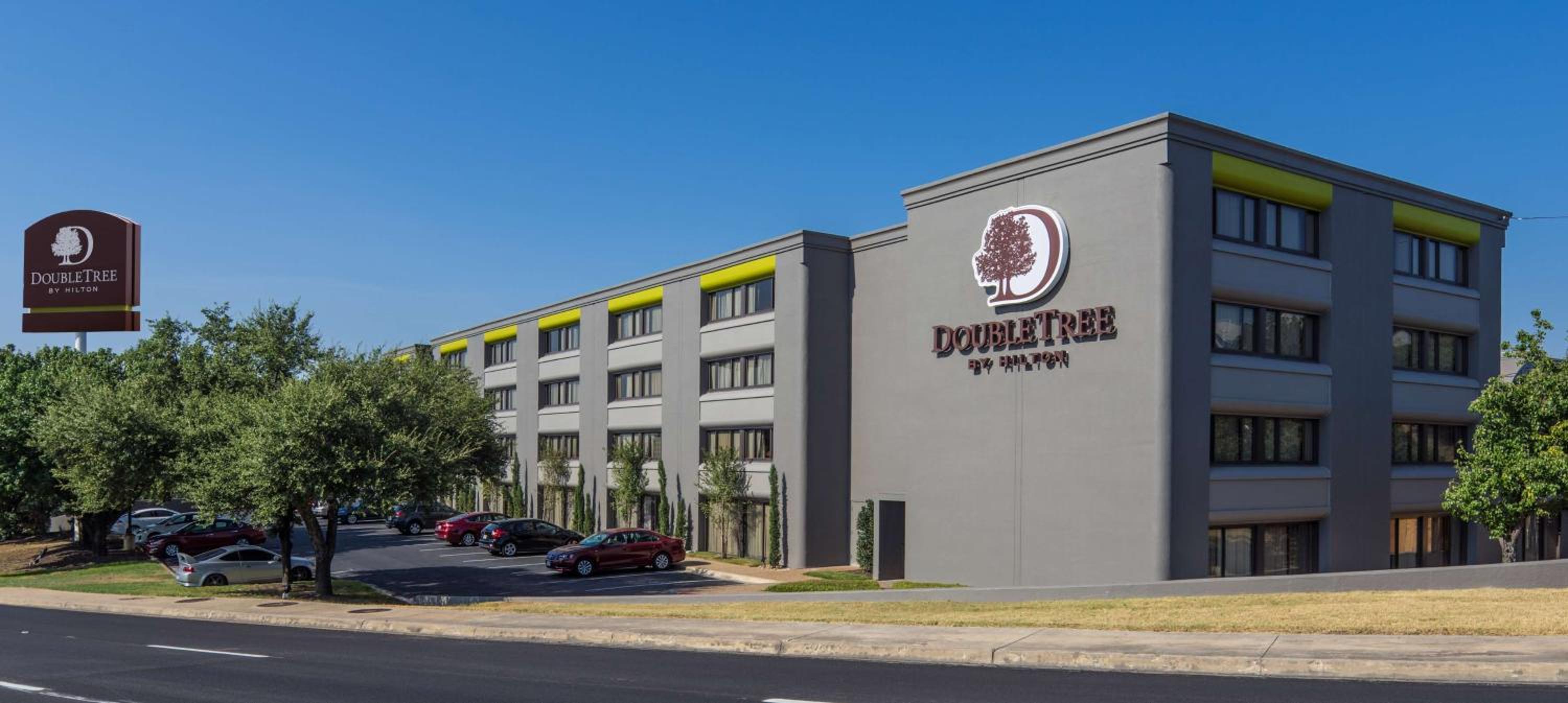 DoubleTree by Hilton Austin Northwest - Arboretum