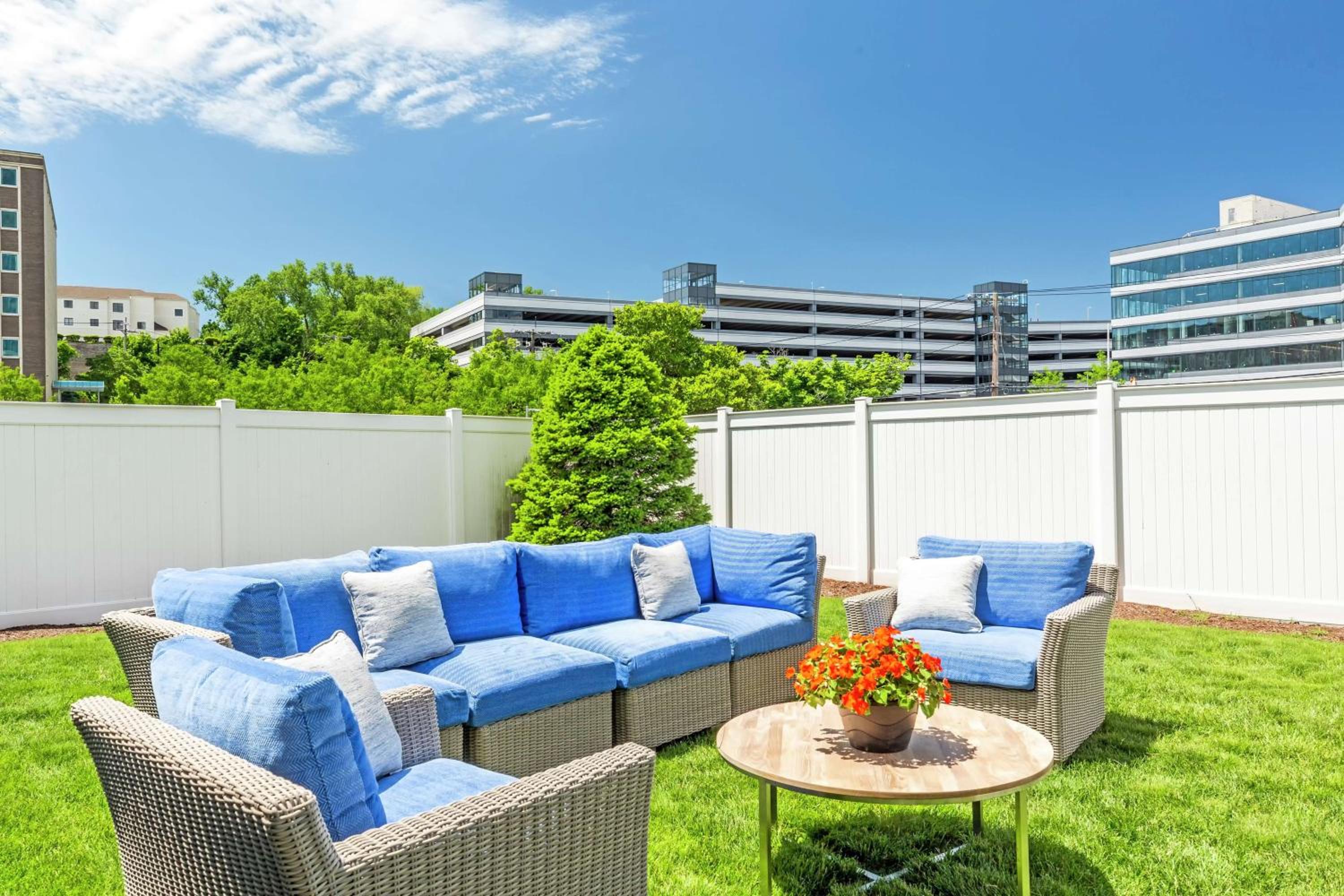 Boston Vacations - Hilton Garden Inn Boston Waltham - Property Image 1