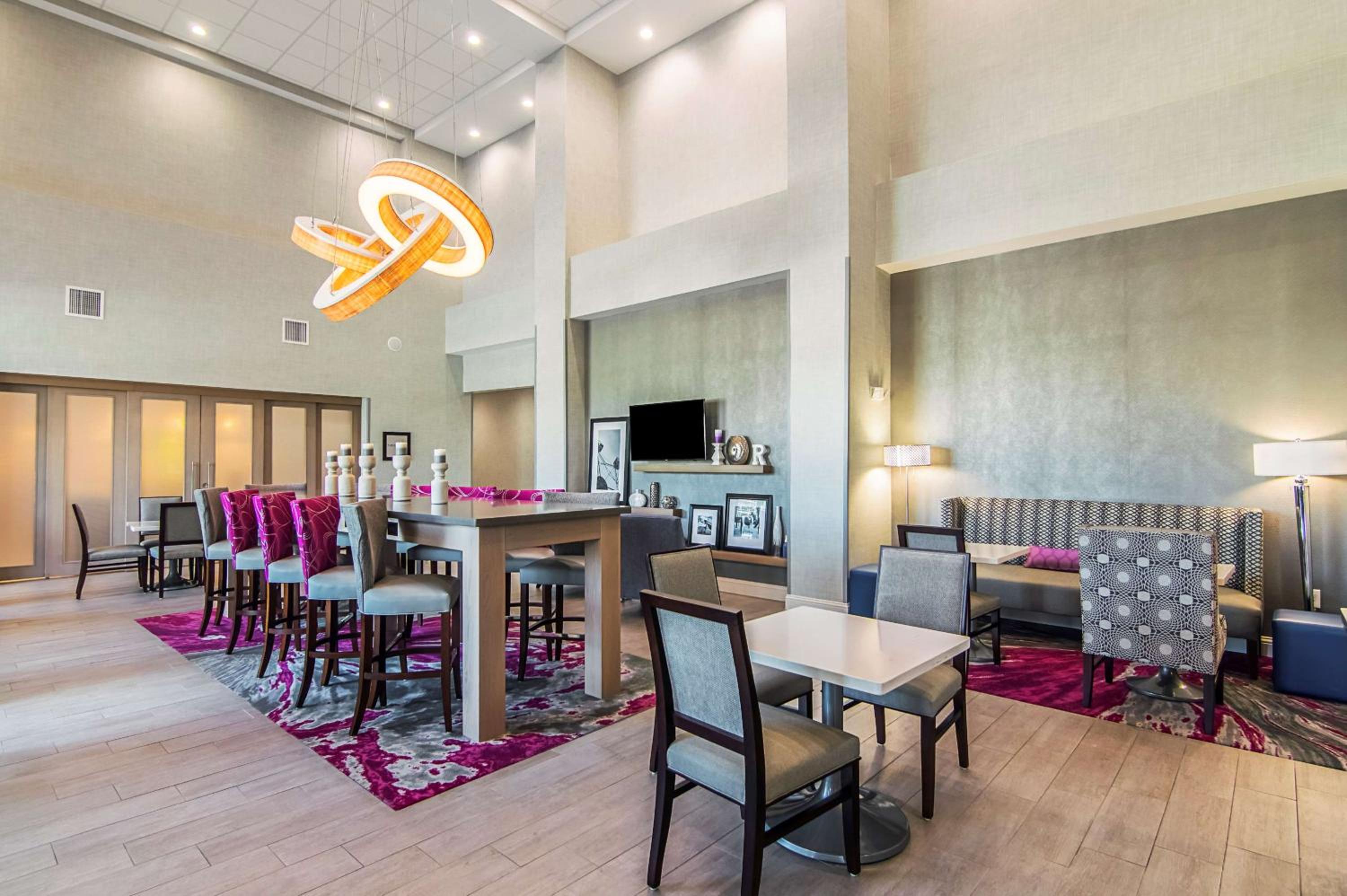 Hampton Inn & Suites-Dallas/Richardson