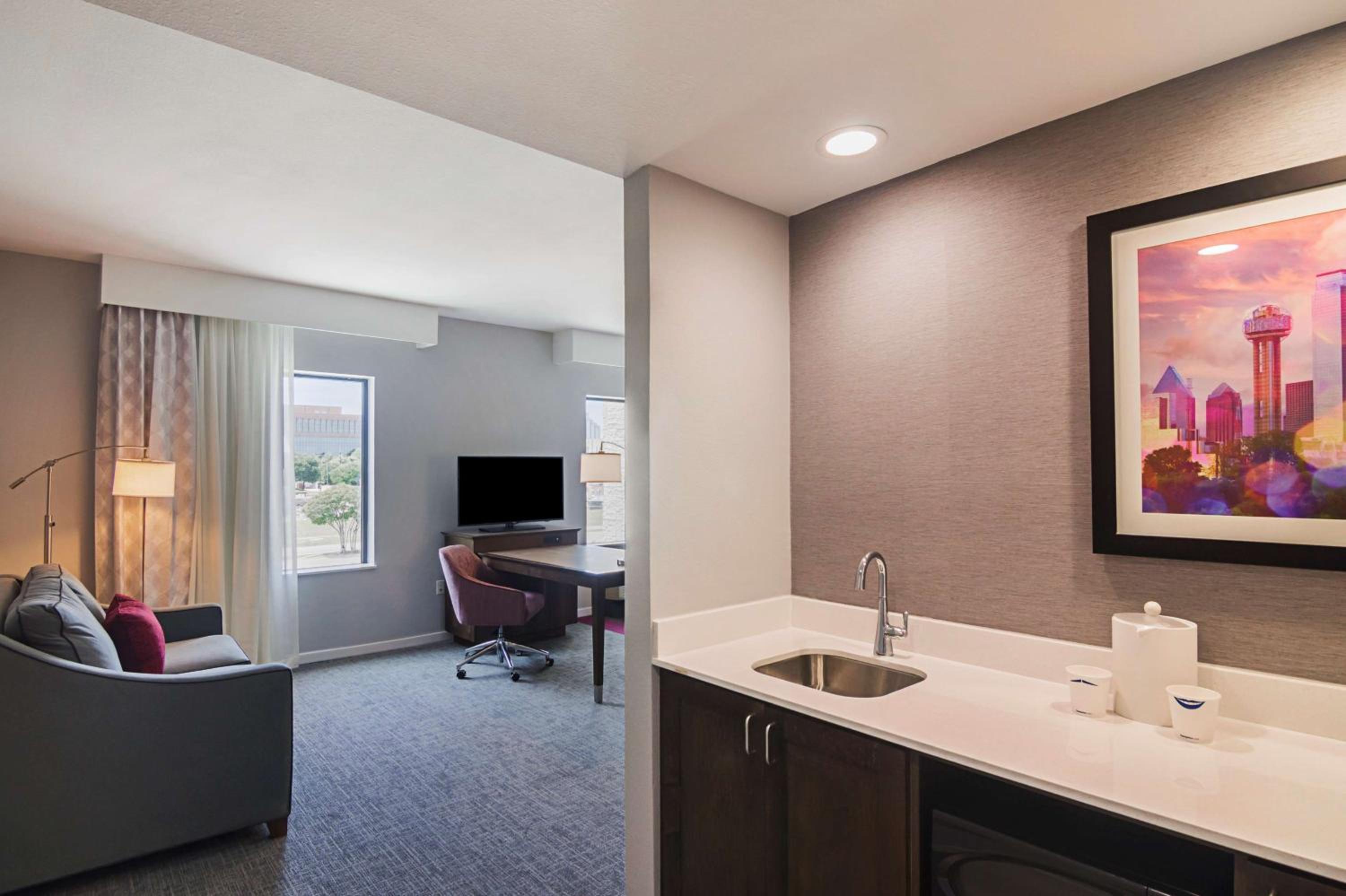 Hampton Inn & Suites-Dallas/Richardson
