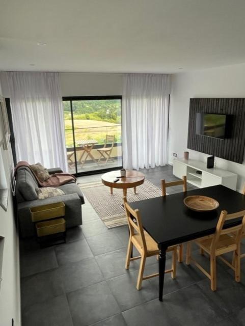 FURNAS DREAM HOUSE view 4