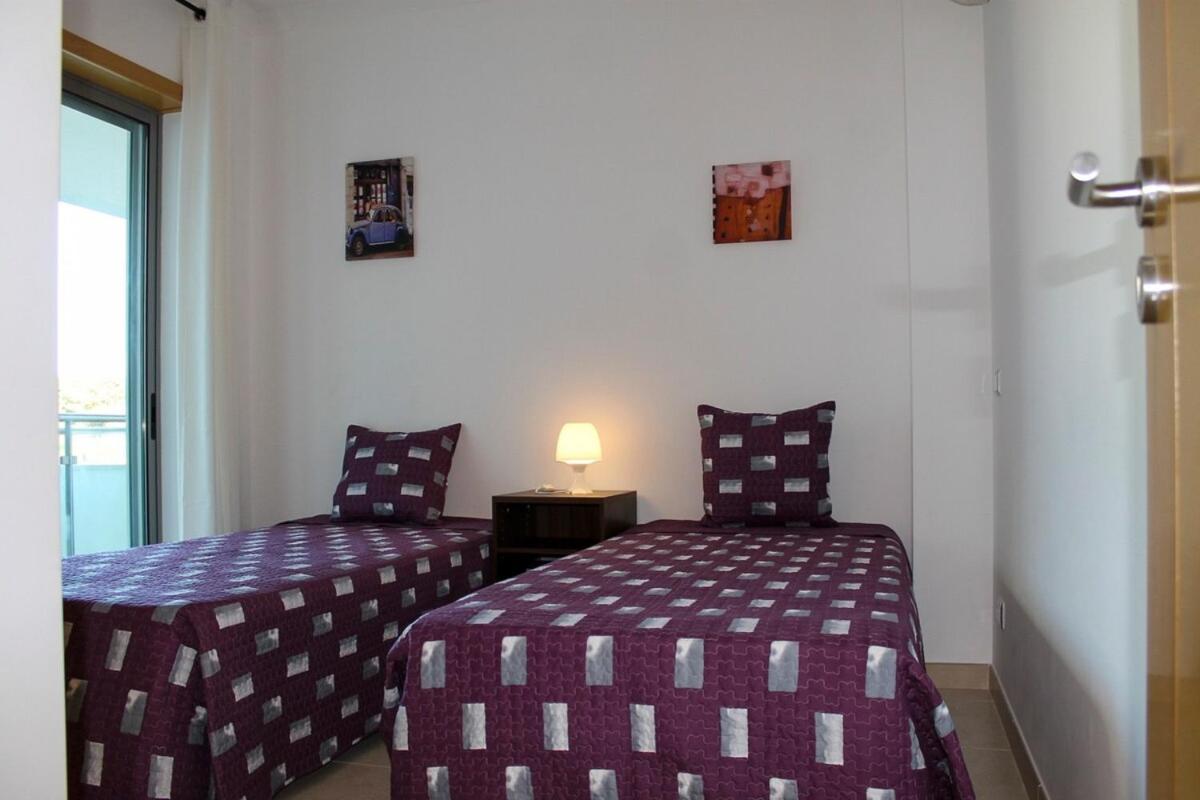 Varandas do Mar Apartamento T2R frente mar Olhos de gua Albufeira view 2