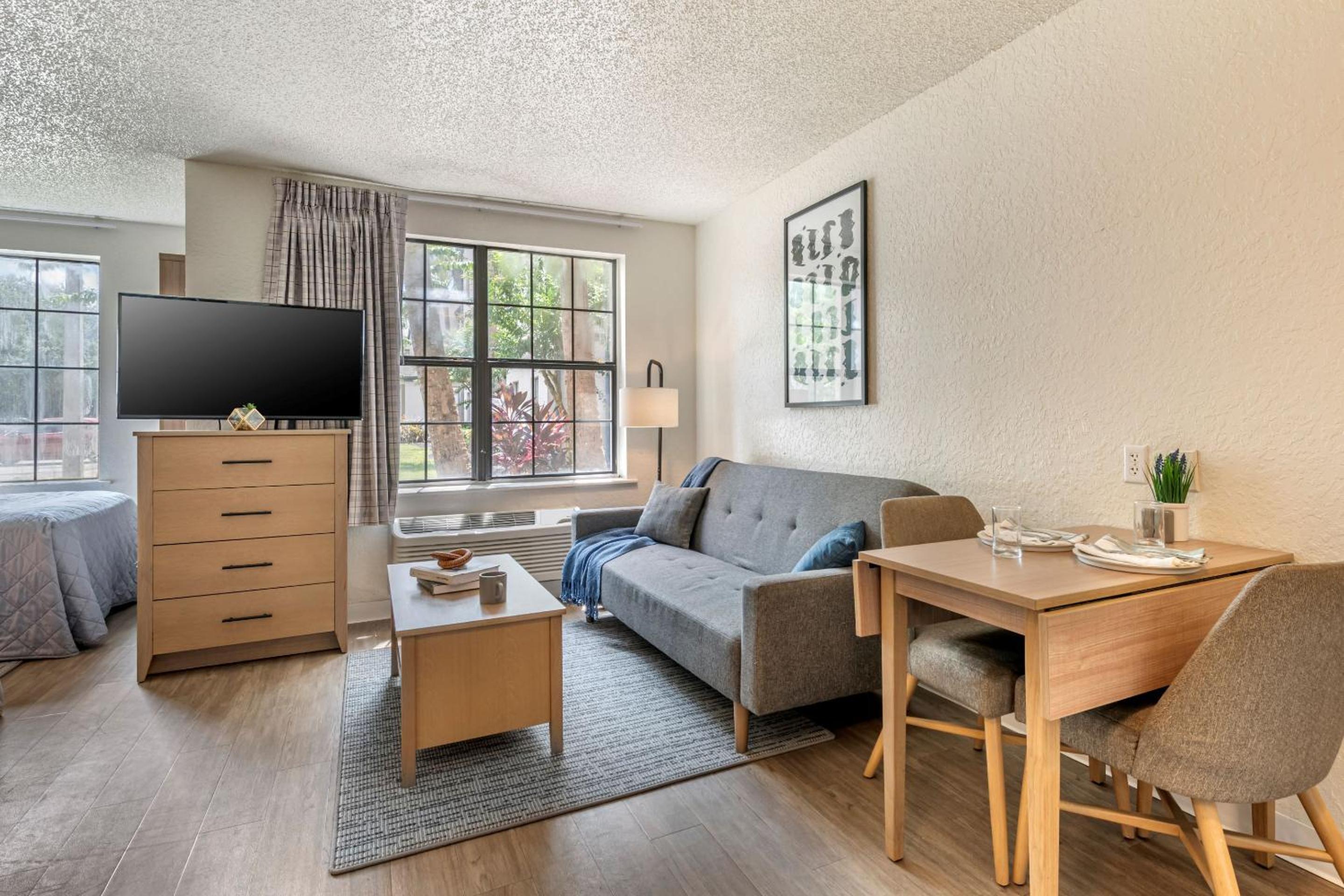 InTown Suites Extended Stay Select Orlando FL - UCF