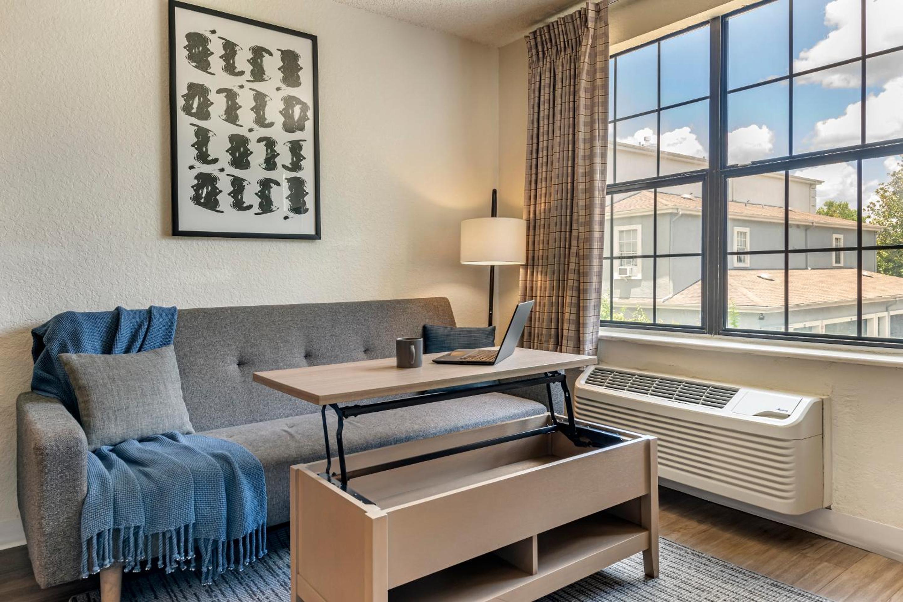 InTown Suites Extended Stay Select Orlando FL - UCF