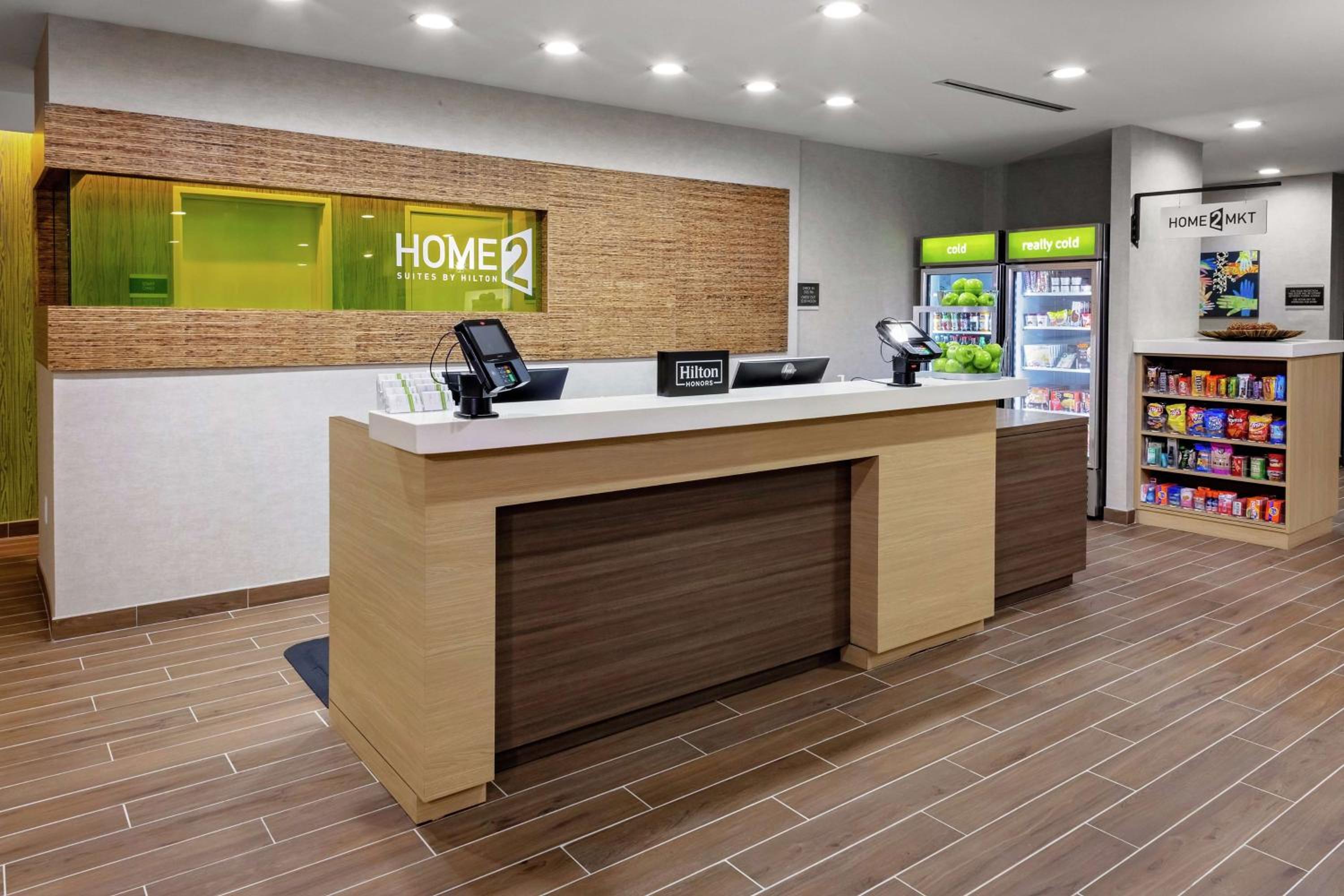 Houston Vacations - Home2 Suites By Hilton Sugar Land Rosenberg - Property Image 4