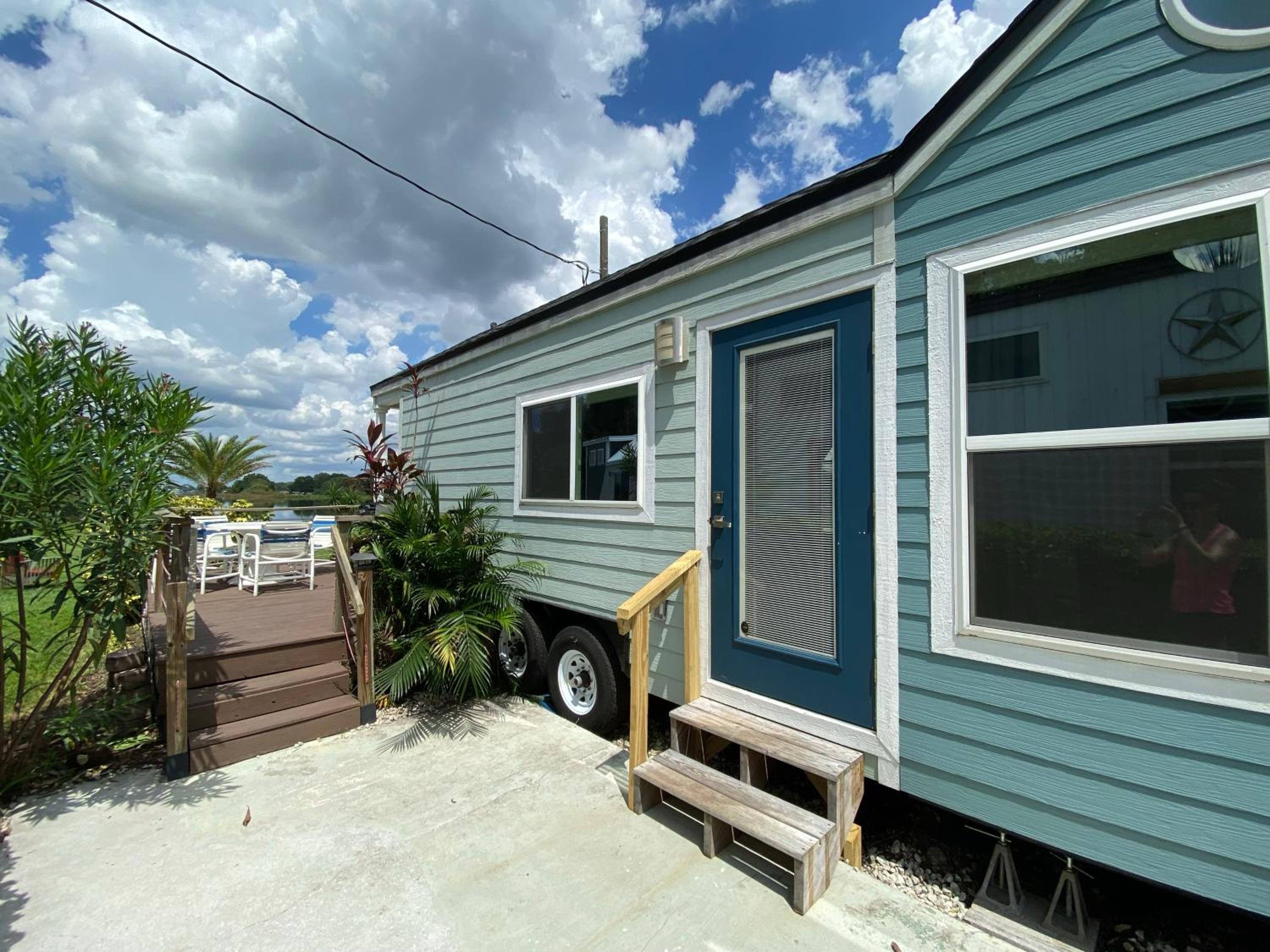 Orlando Lakefront Tiny Houses
