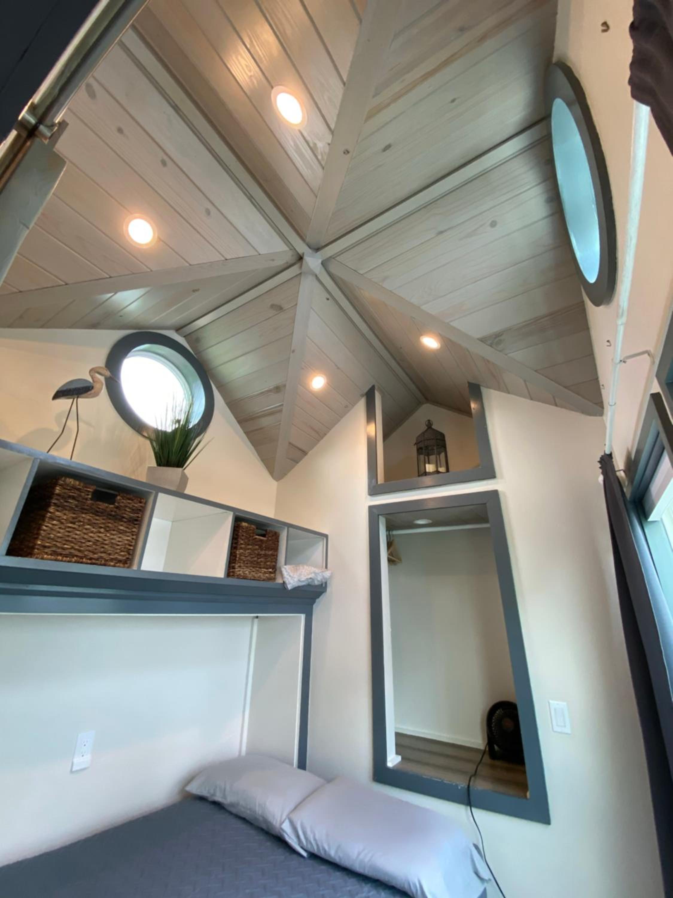 Orlando Lakefront Tiny Houses