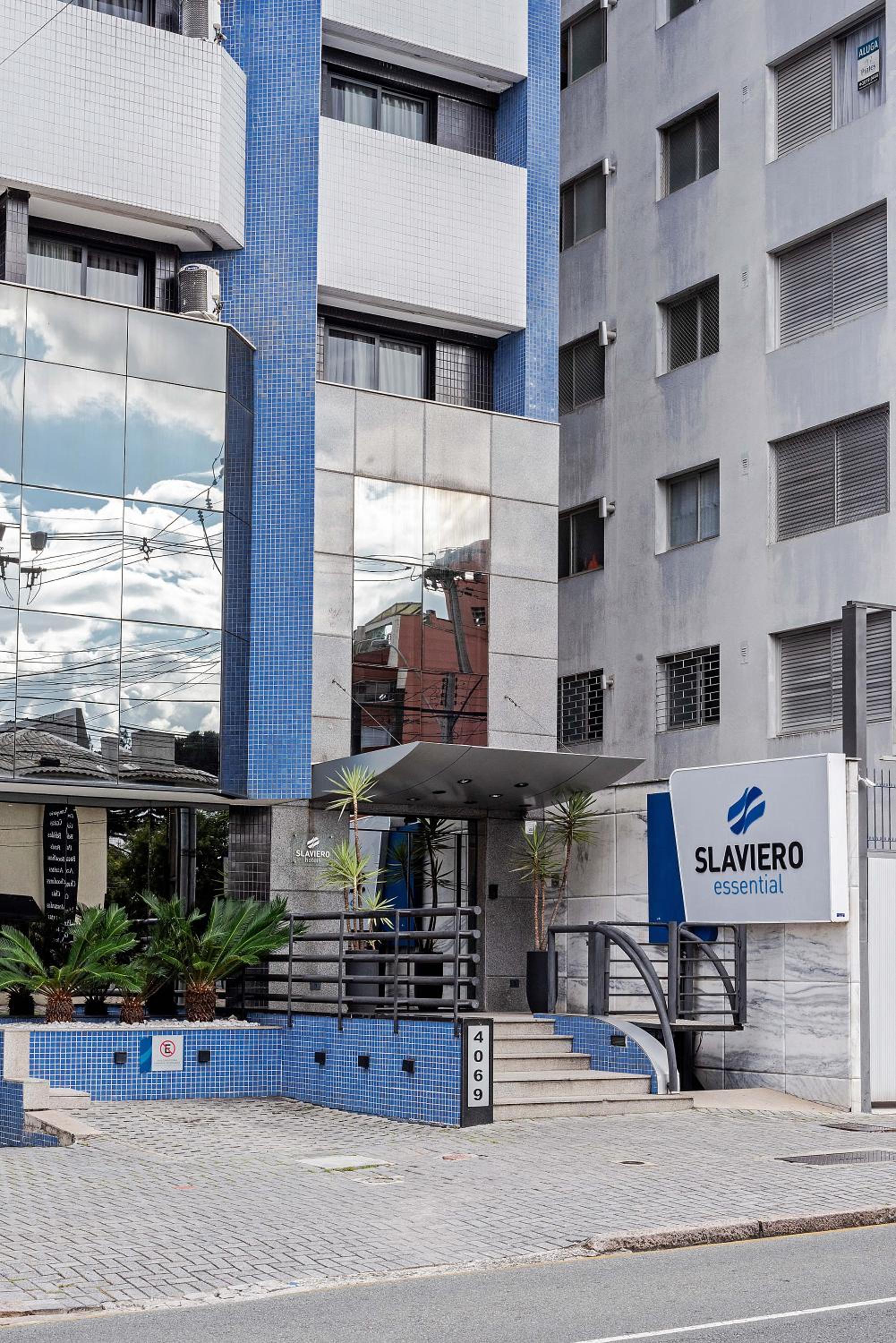 Hotel Slaviero Curitiba Batel - Image 1