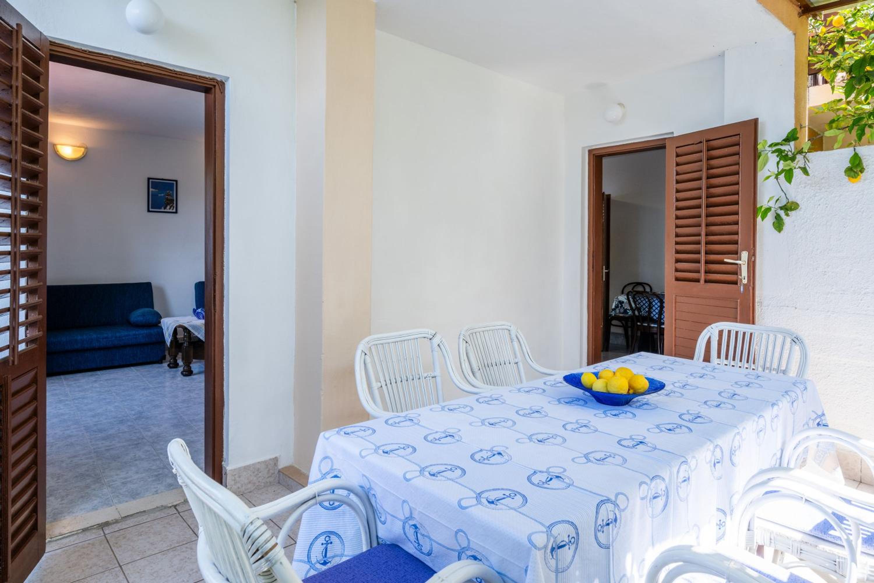 Apartments Ljiljana