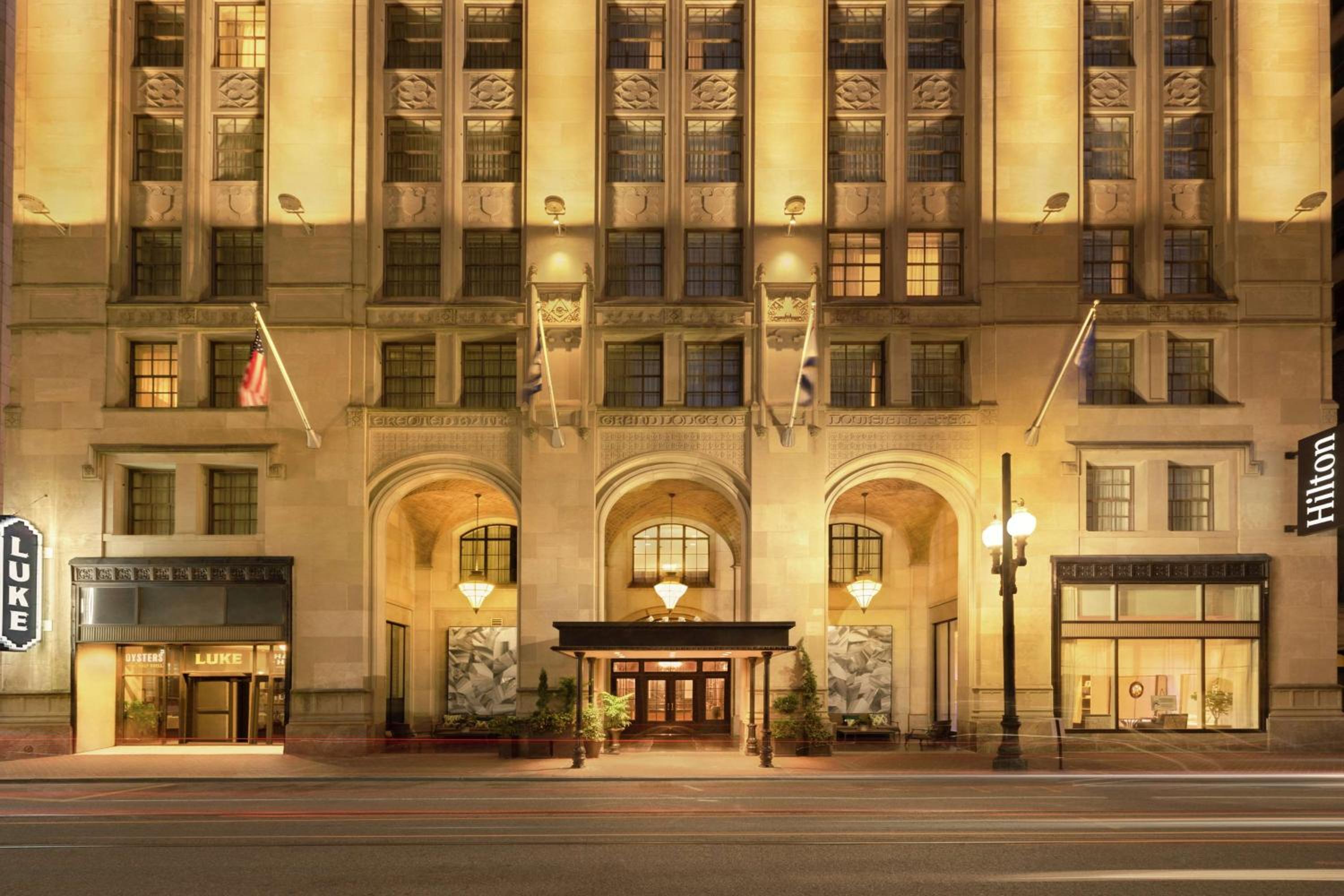 Hotel Hilton New Orleans / St. Charles Avenue - Image 1