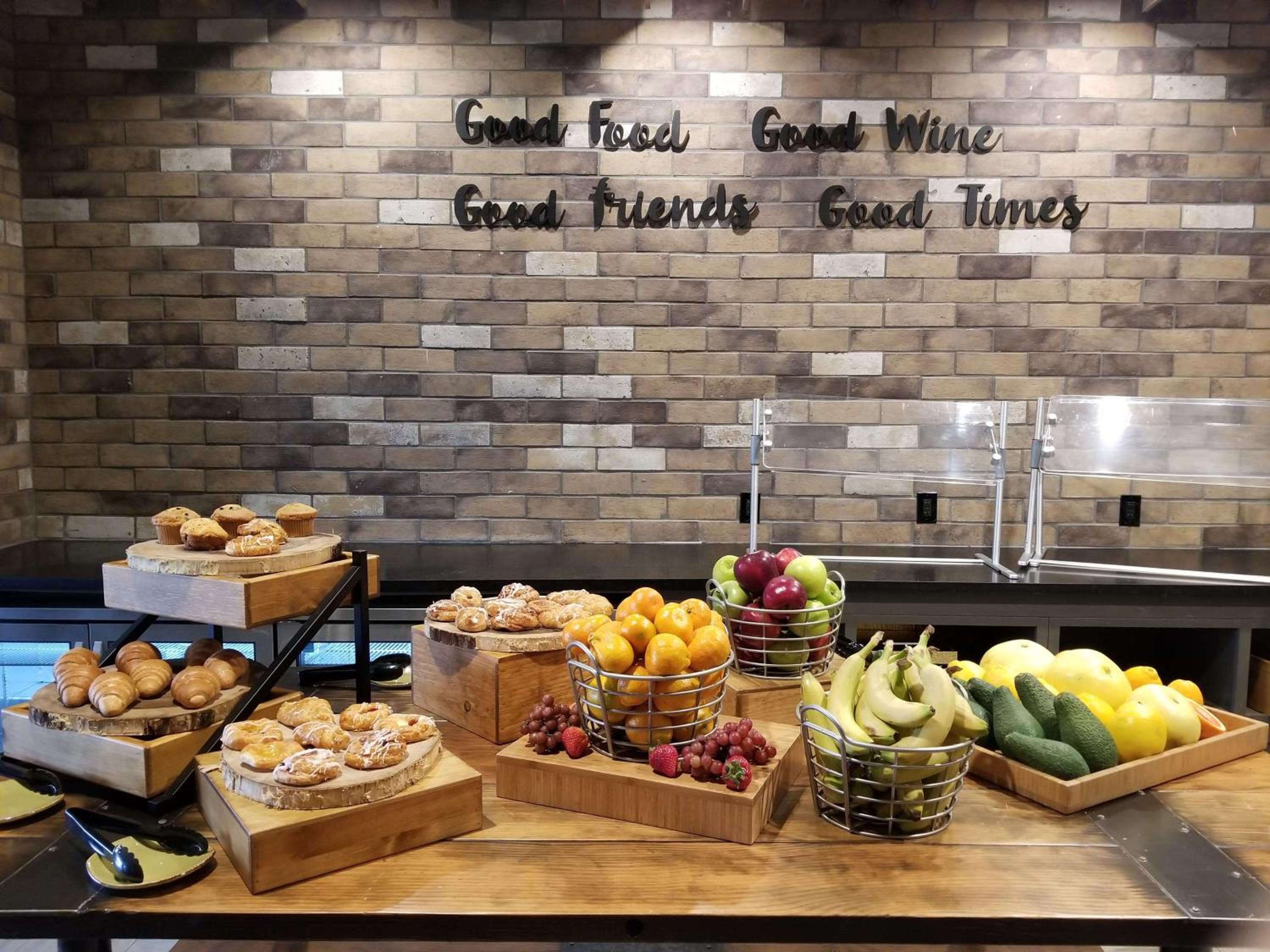 Pomona Vacations - Doubletree By Hilton Pomona - Property Image 33