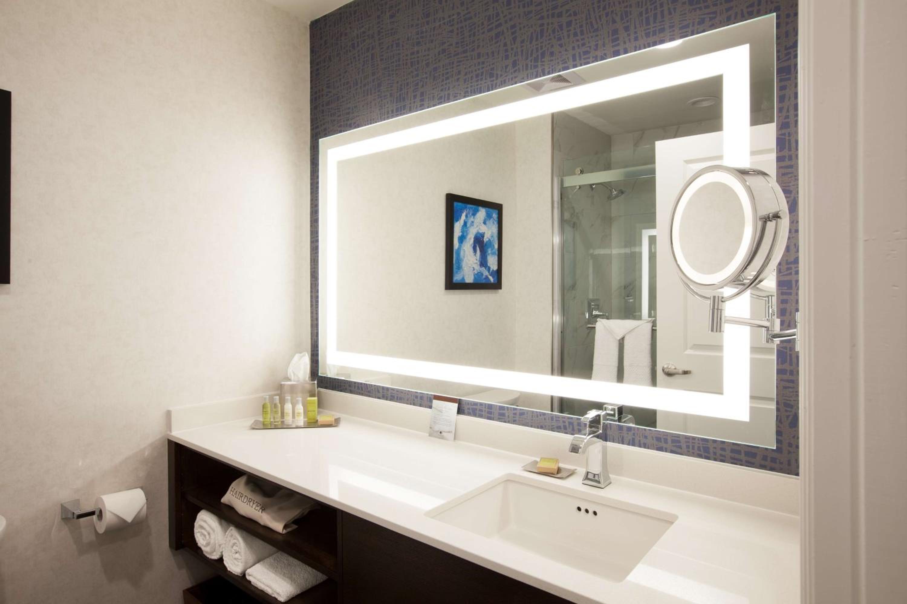 Pomona Vacations - Doubletree By Hilton Pomona - Property Image 5