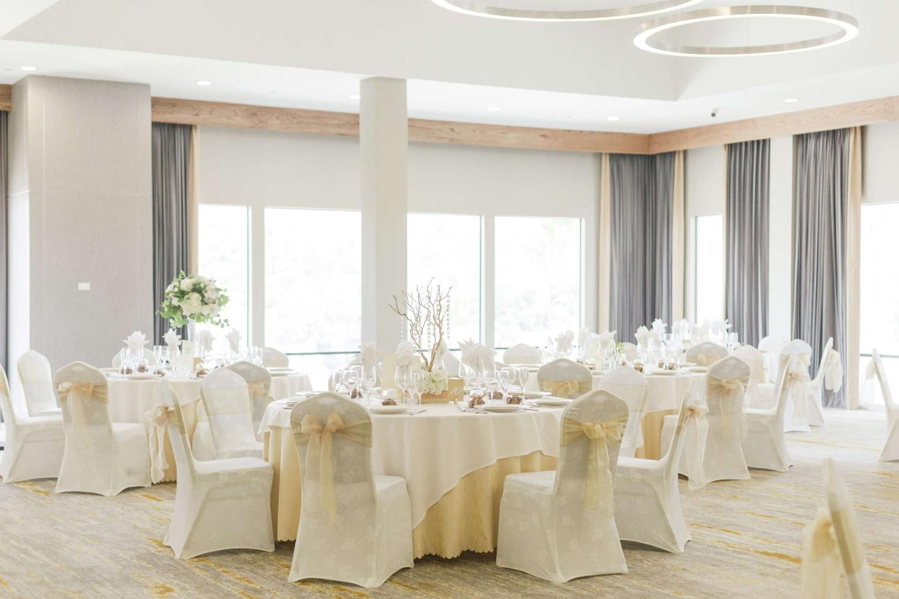 Pomona Vacations - Doubletree By Hilton Pomona - Property Image 16